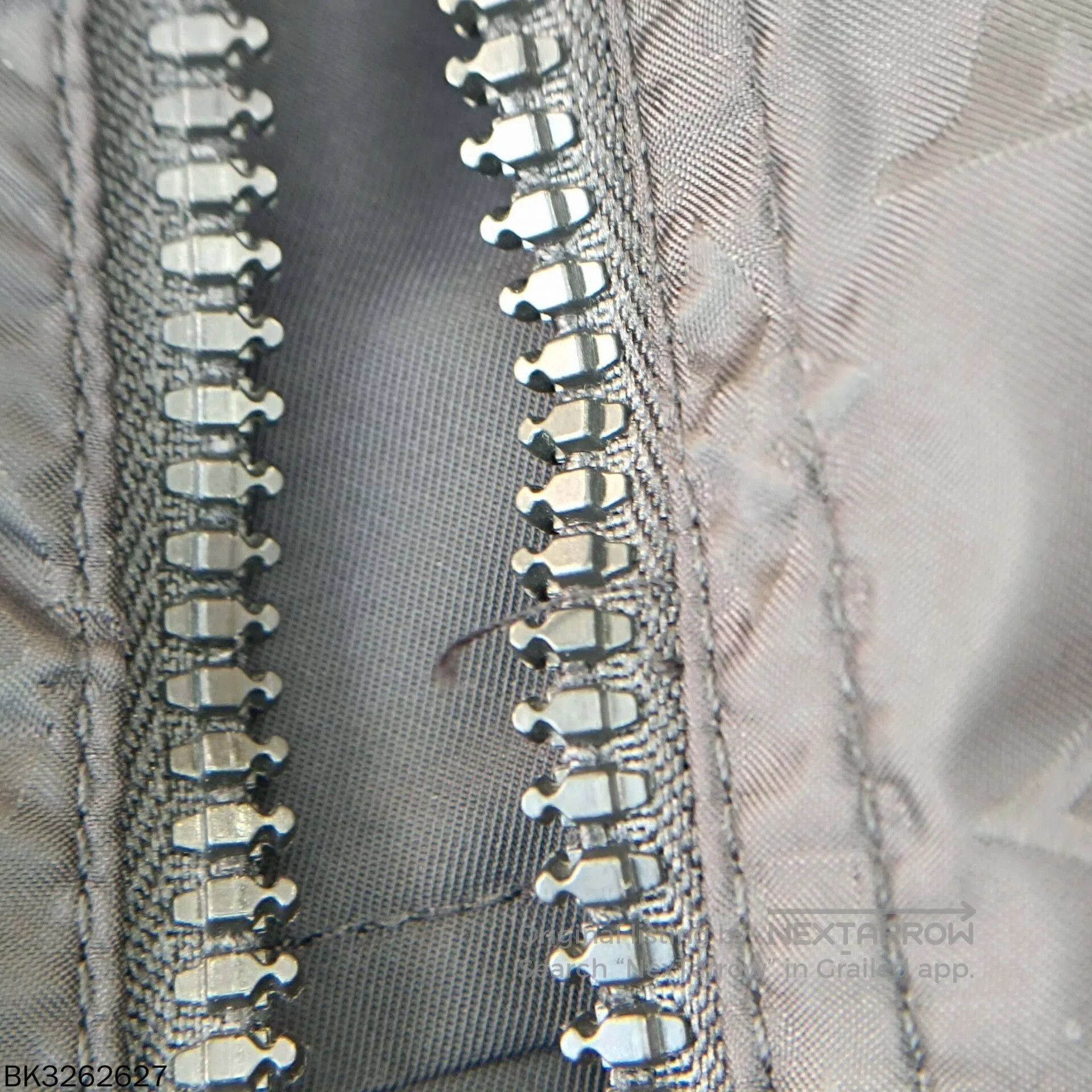 Louis Vuitton louis vuitton nylon hooded jacket 46. Size US S / EU 44-46 / 1 - 6 Thumbnail