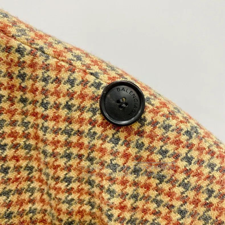 Balenciaga Balenciaga Long Plaid Coat, Size 36 Size XS / US 0-2 / IT 36-38 - 7 Thumbnail