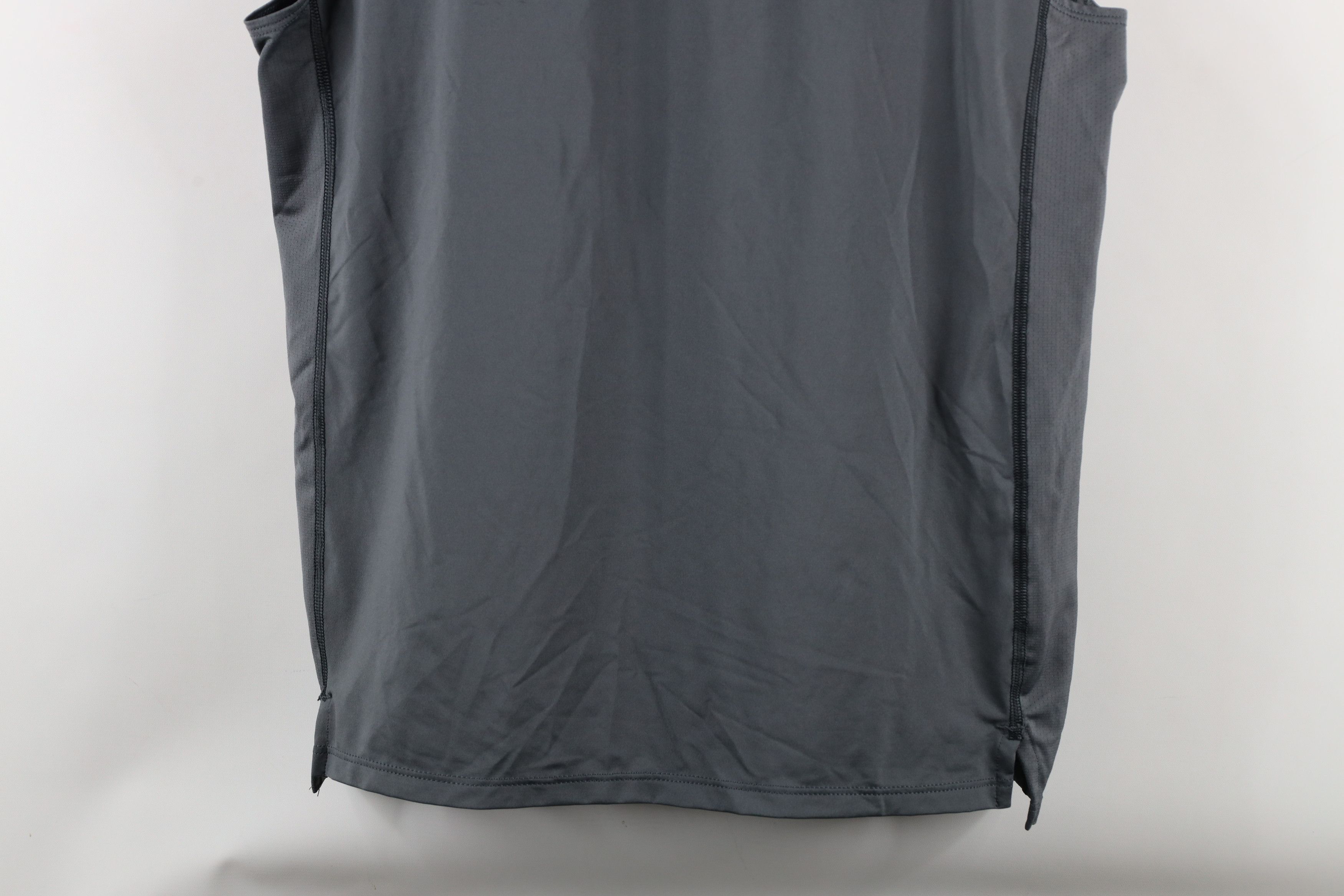 Nike × Vintage Nike Pro Swoosh Logo Compression Sleeveless Training T-Shirt Size US L / EU 52-54 / 3 - 3 Thumbnail