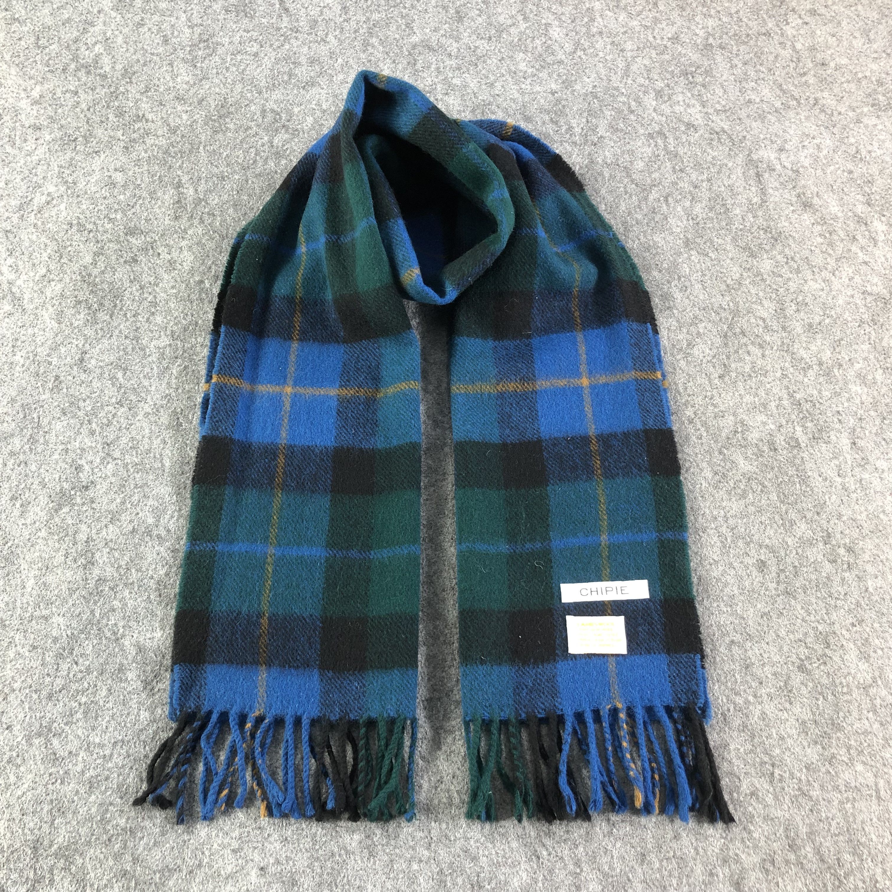 Chipie Tartan Wool Scarf Muffler V1619