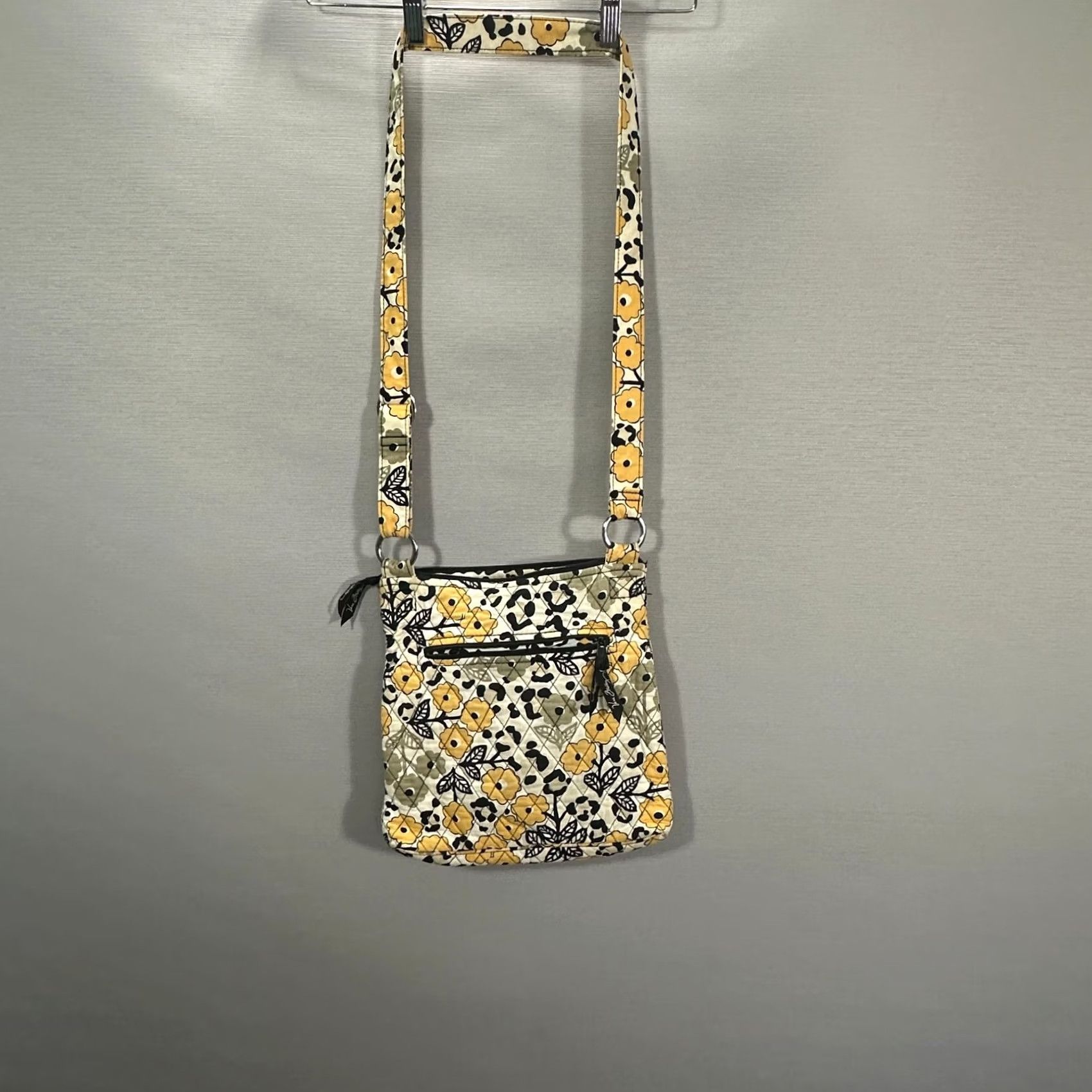 Vera Bradley Vera Bradley Go Wild Crossbody Bag Yellow Women's Crossbody Medium with Adjustable Strap, Outer & Inner Pockets, Quilt Knit Cotton, Zebra Pattern Size ONE SIZE - 2 Thumbnail
