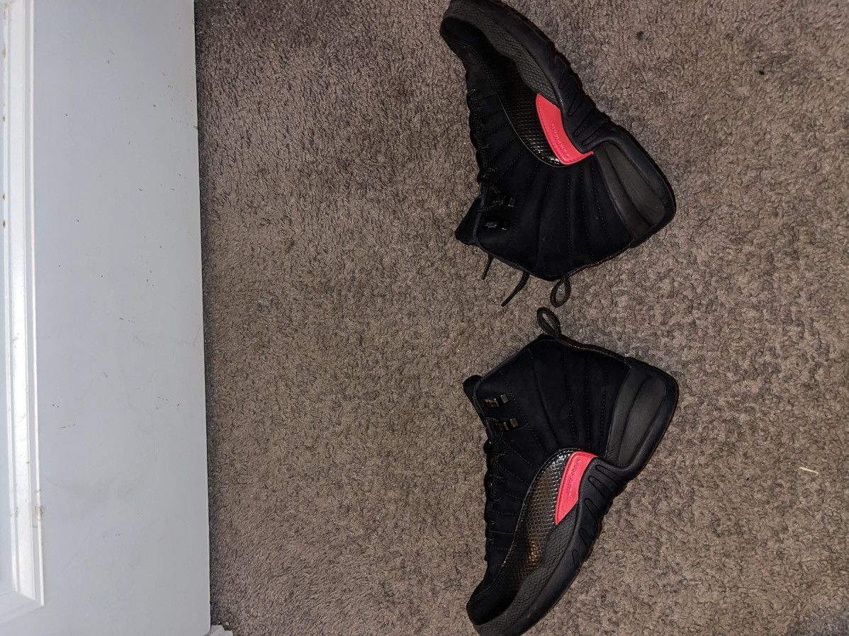Jordan Brand Jordan 12 “Rush Pink” GS Size US 7 / IT 37 - 7 Thumbnail