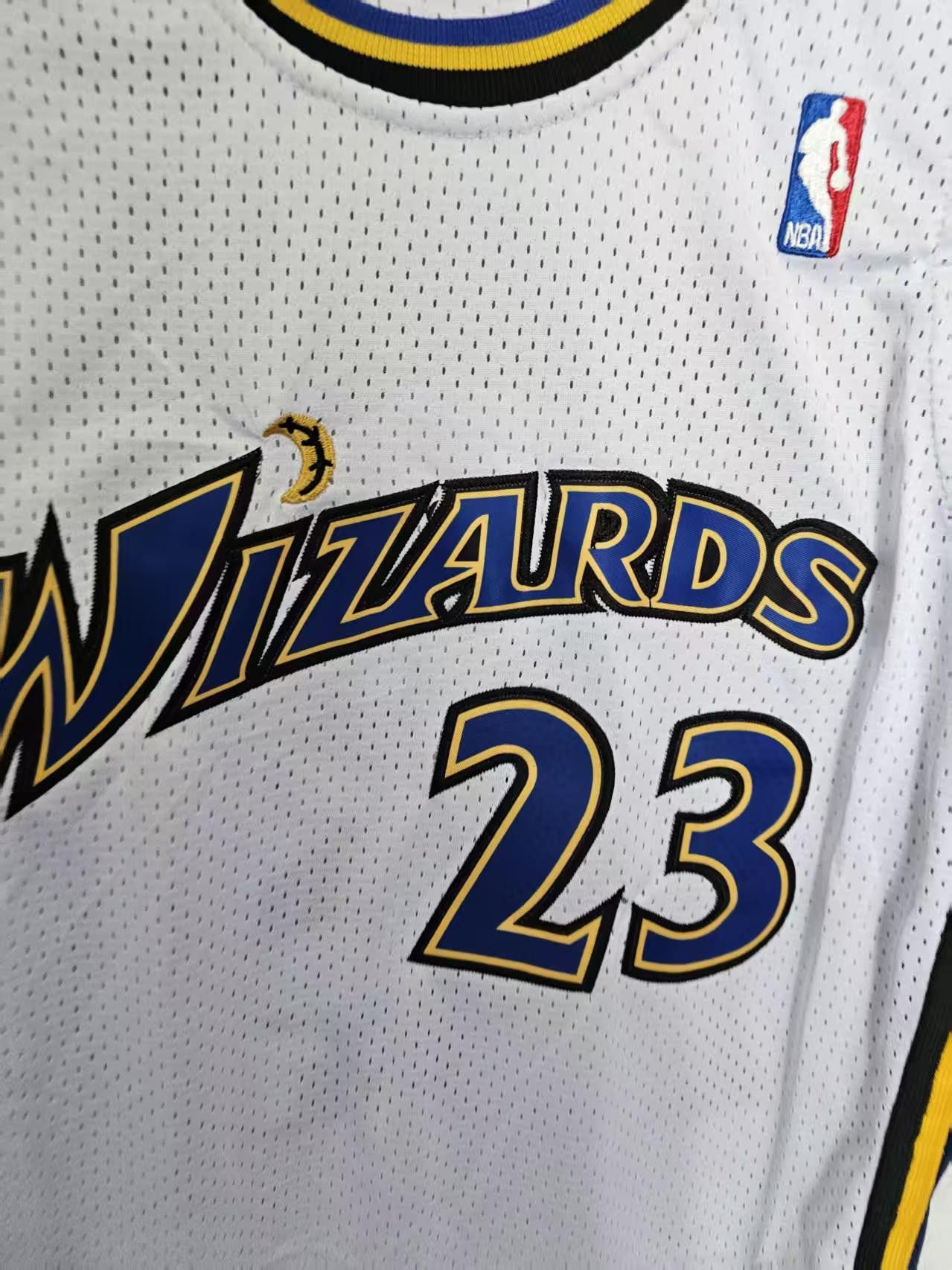 NBA Washington Wizards #23 Michael Jordan Jersey White Size US M / EU 48-50 / 2 - 3 Thumbnail