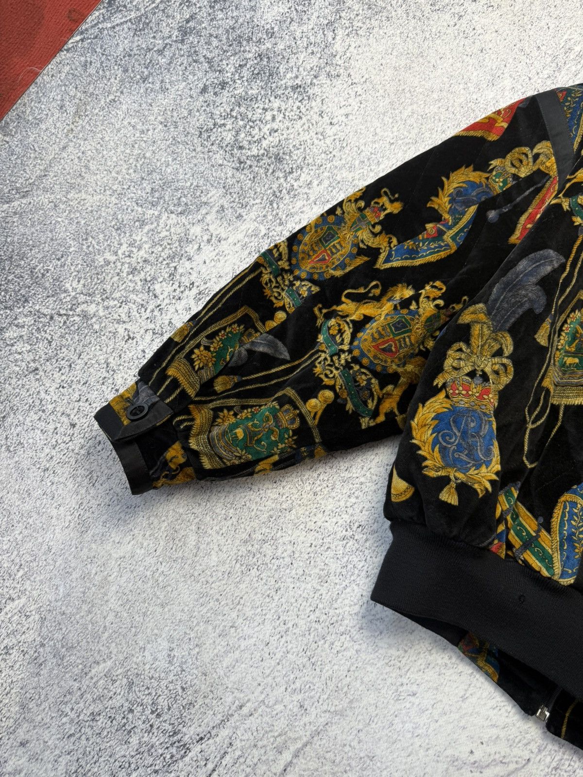 Escada Escada by Margaretha Ley 1980's Multi Printed Velvet Jacket Size XS / US 0-2 / IT 36-38 - 25 Thumbnail