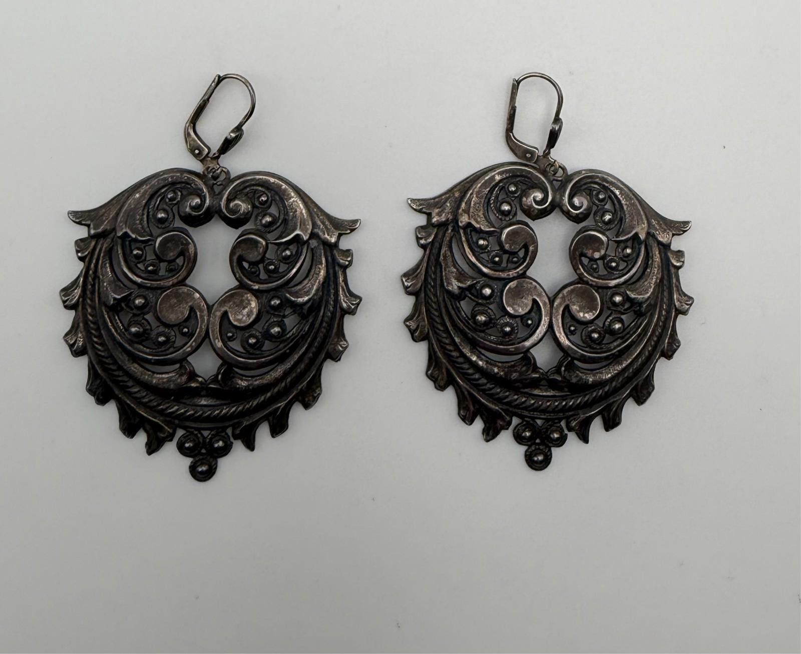 The Unbranded Brand Vintage Ornate Silver Scroll Drop Earrings Size ONE SIZE - 1 Thumbnail