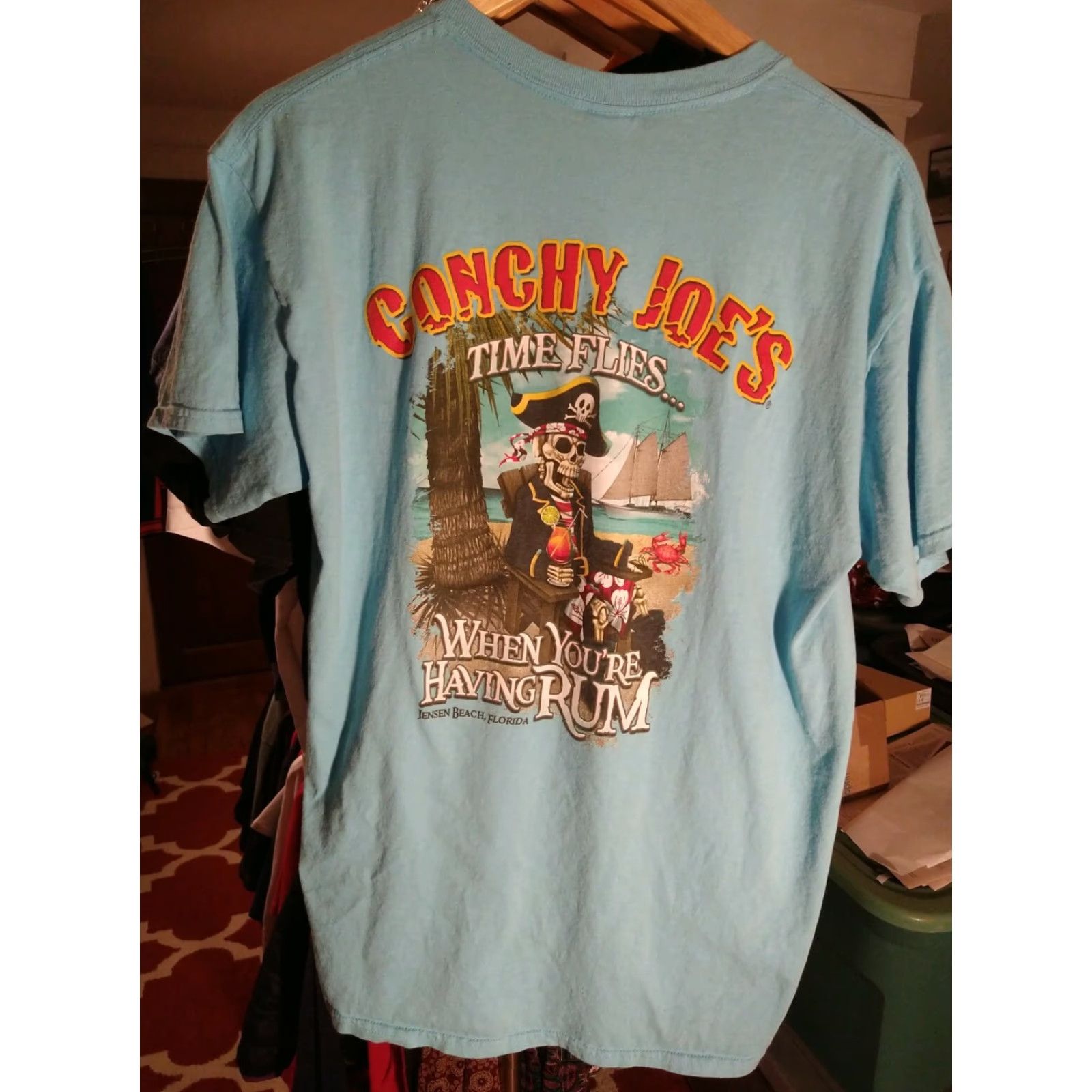 Gildan VINTAGE Funny Pirate T shirt Jensen Beach Florida Rum Size L conchy joes Shirt Mens Blue 100% cotton Gildan Size US L / EU 52-54 / 3 - 3 Thumbnail