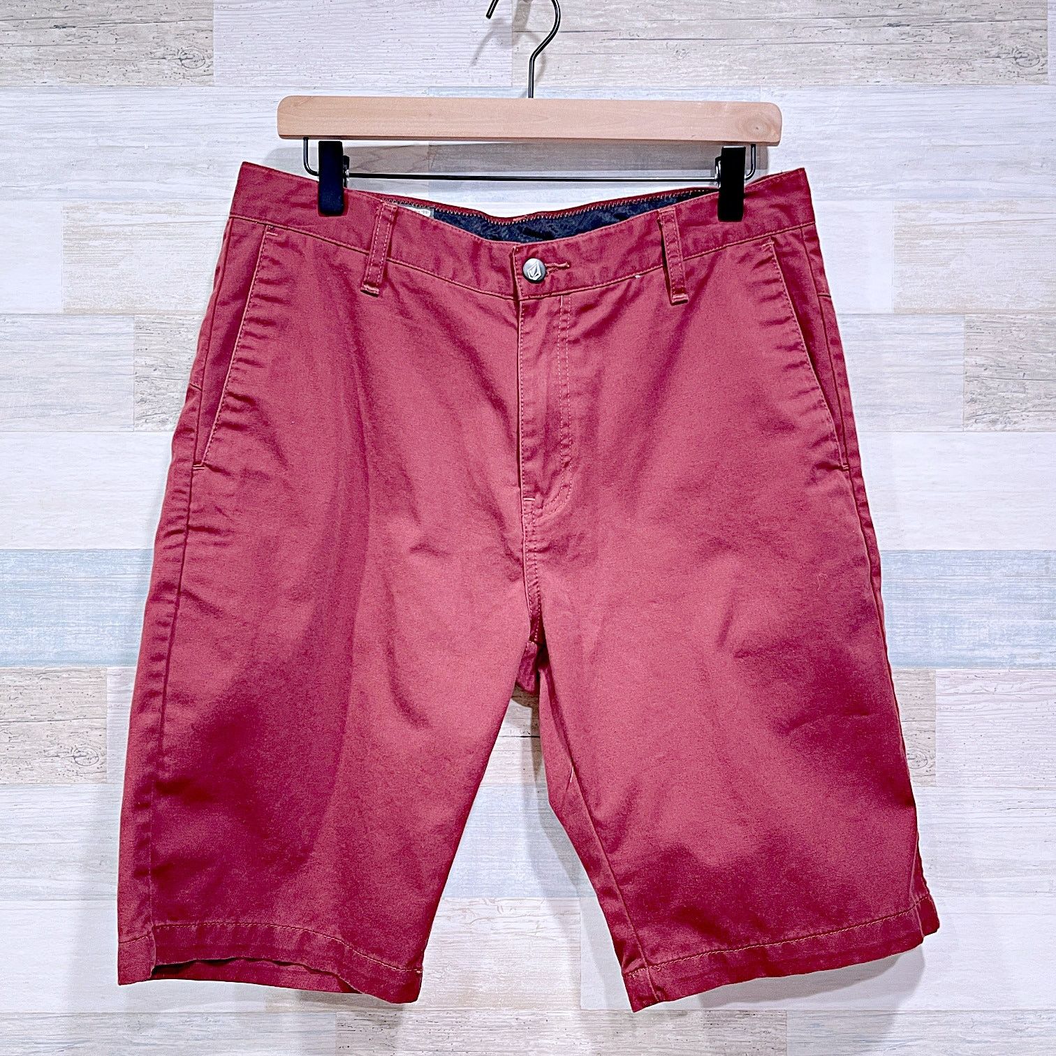 Volcom Volcom Frickin Chino Shorts Red 10.5" Mens 32 Size US 32 / EU 48 - 1 Thumbnail