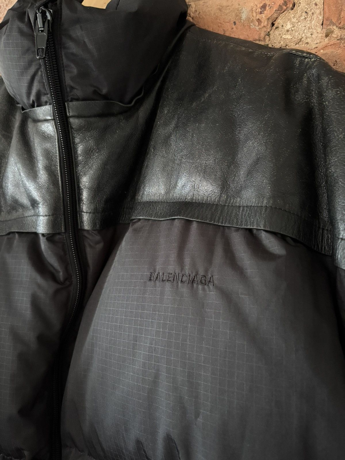 Balenciaga Balenciaga Leather Patch Puffer Jacket Size US S / EU 44-46 / 1 - 4 Thumbnail