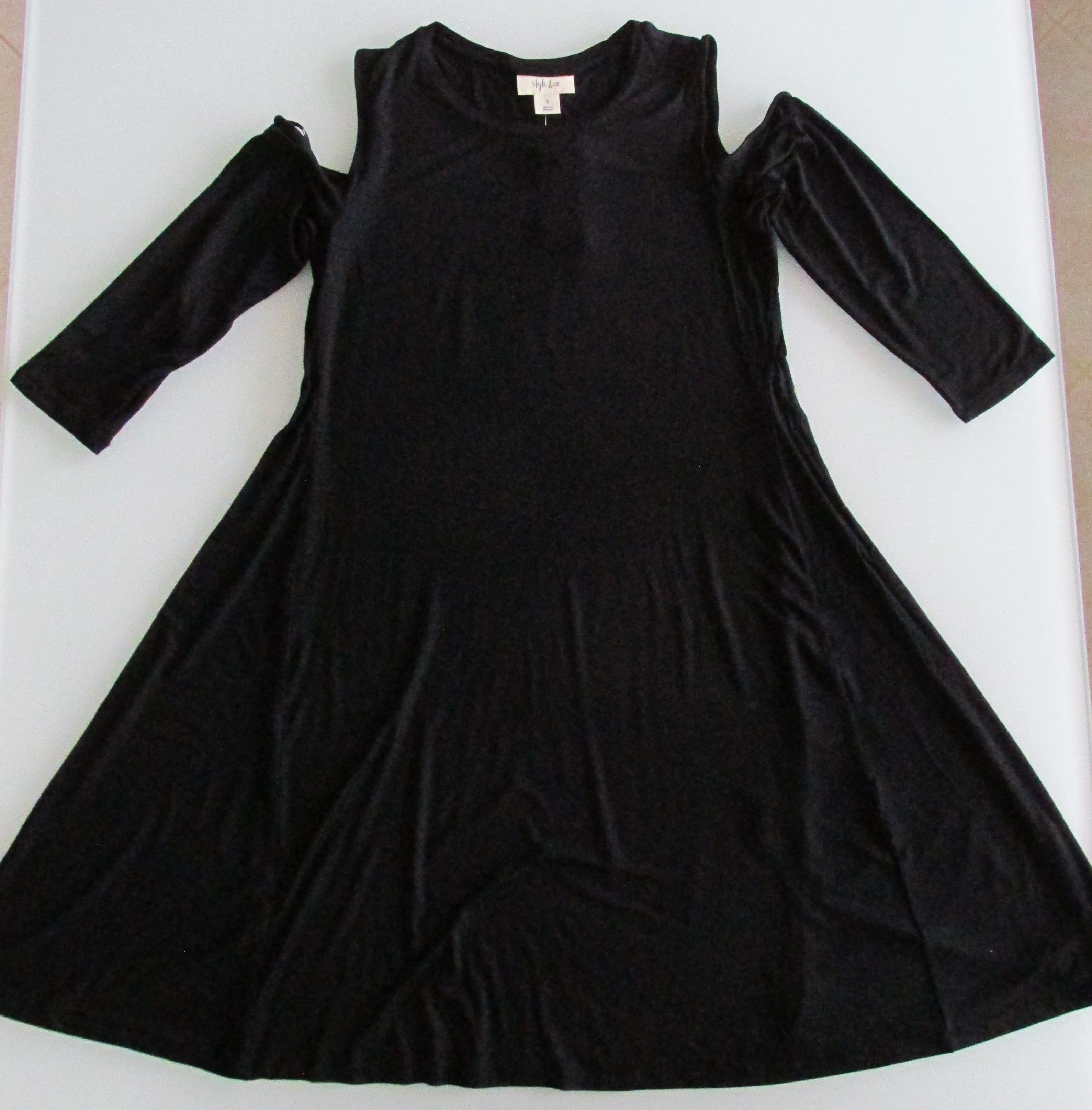 Style & Co Style & Co (NWT) Cold (Open) Shoulder Knit Dress Size Small Size S / US 4 / IT 40 - 1 Thumbnail