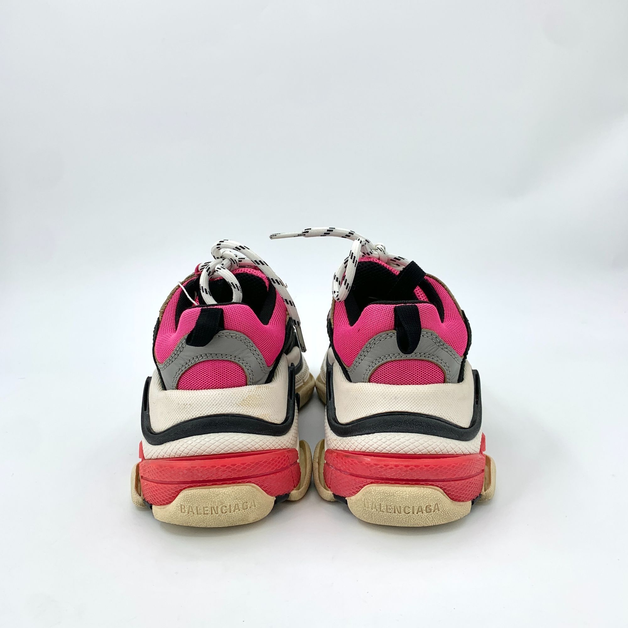 Balenciaga Balenciaga Womens Triple S Pink & Black Lace-Up Sneakers Siz Size US 6 / IT 36 - 7 Thumbnail