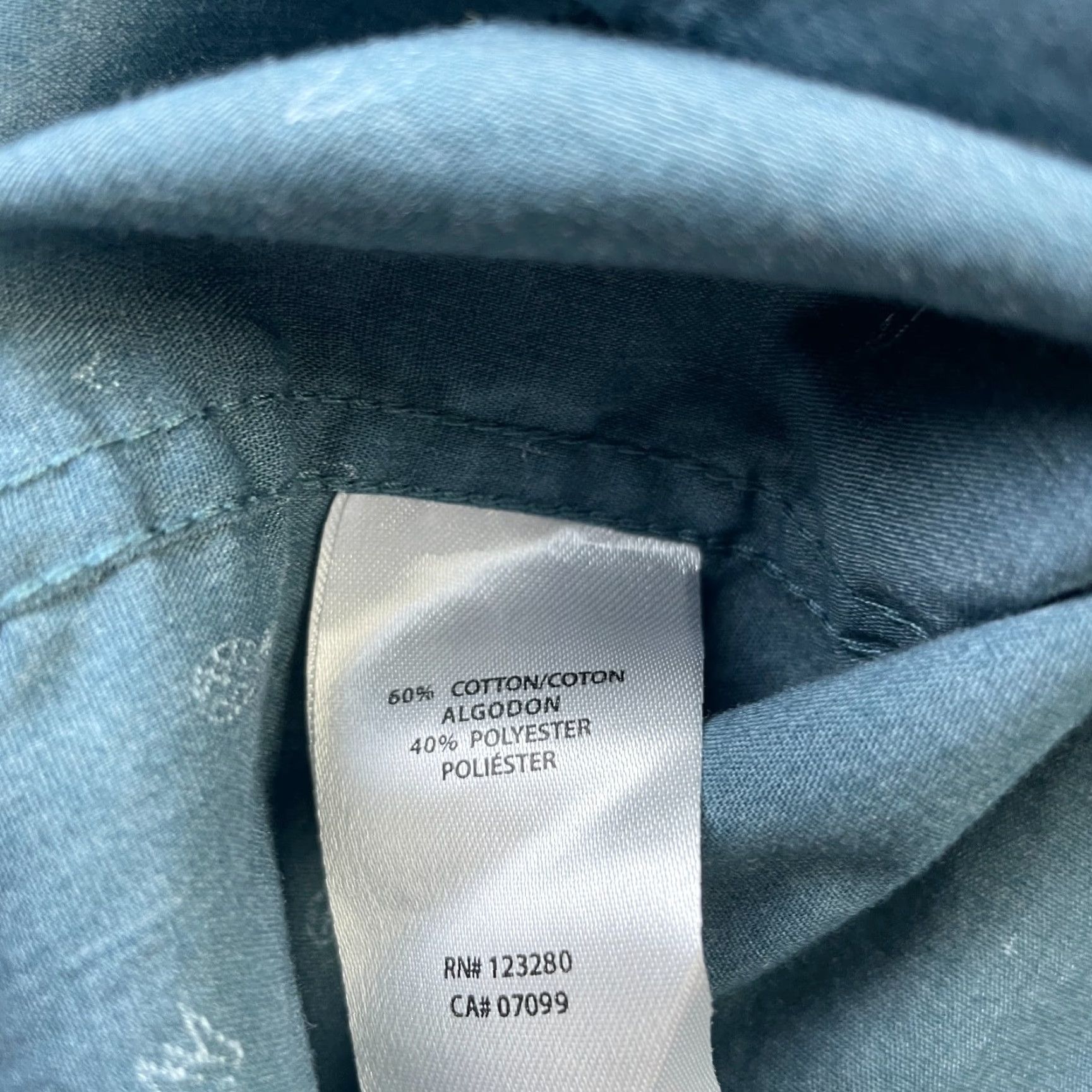 TravisMathew Travis Mathew Shirt Mens XL Blue Button-Up Long Sleeve Collared Button-Down Geometric Breathable Pockets Casual Formal Size US XL / EU 56 / 4 - 7 Thumbnail