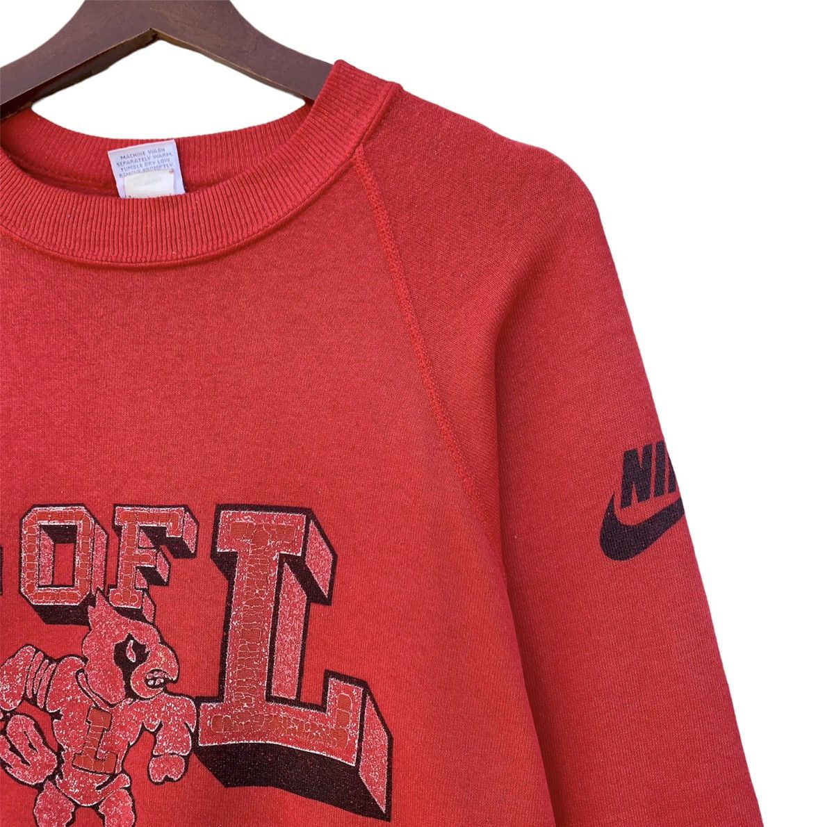 NCAA Rare! Vintage 80s Nike Louisville Cardinals Football Size US M / EU 48-50 / 2 - 6 Thumbnail