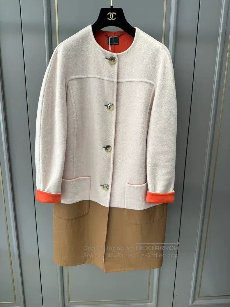 Fendi Fendi Cashmere and Leather Combined Coat Size XS / US 0-2 / IT 36-38 - 1 Thumbnail