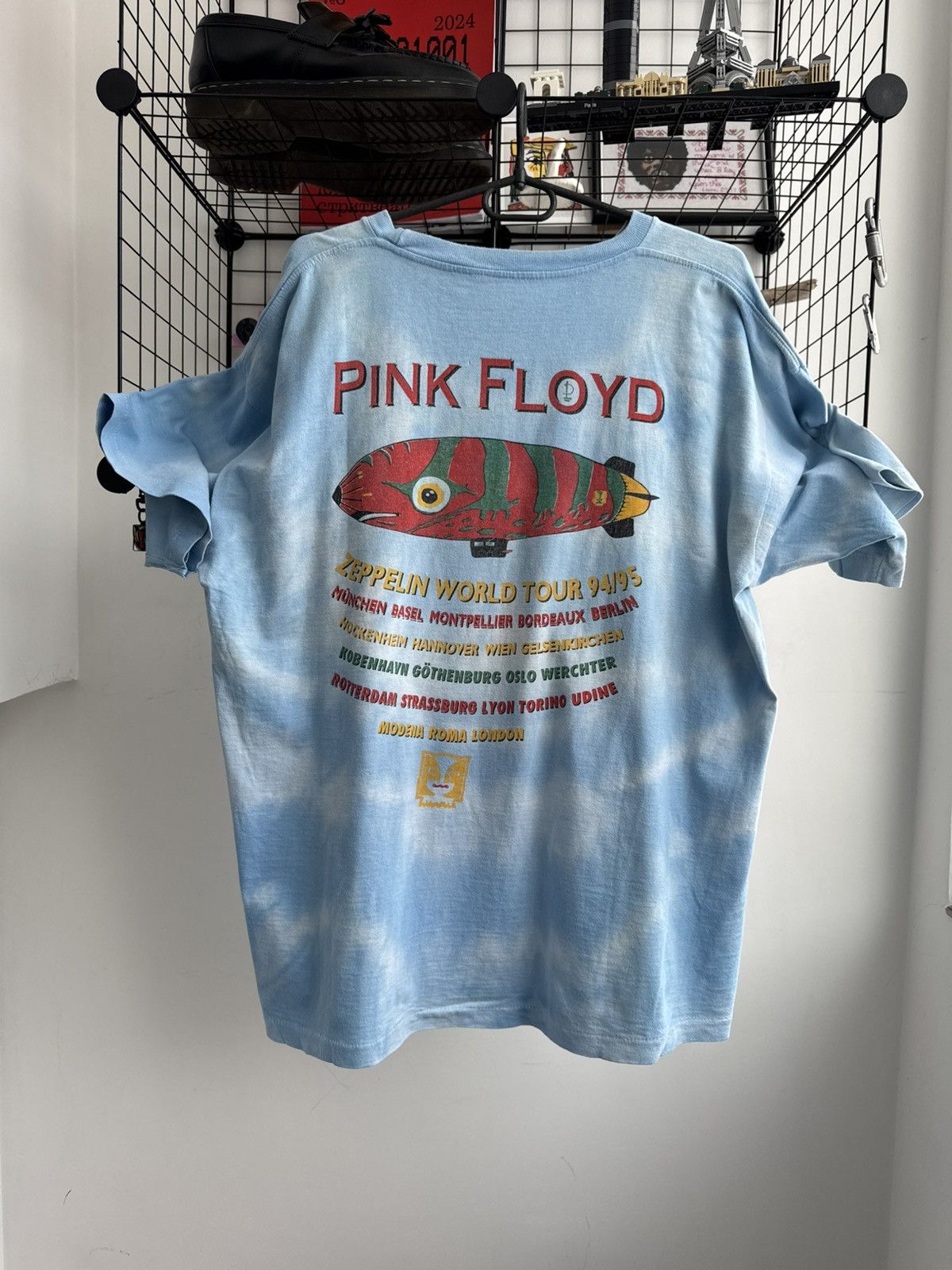 Pink Floyd RARE Vintage 1994 /95 Pink Floyd Zeppelin World Tour Tee Size US XXL / EU 58 / 5 - 3 Thumbnail