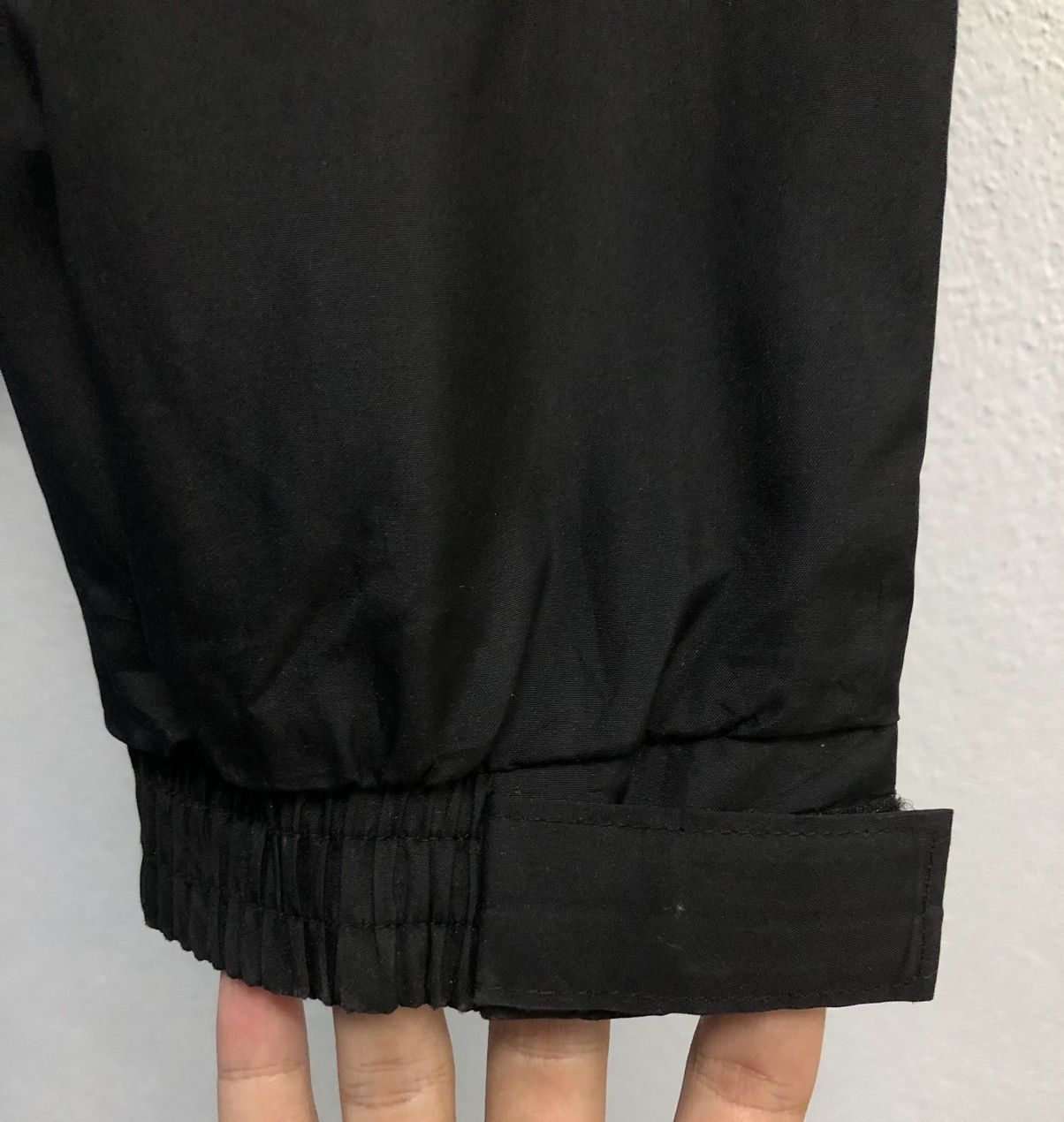 The North Face The North Face Summit Series Windbreaker (Size XL) Size US XL / EU 56 / 4 - 12 Thumbnail