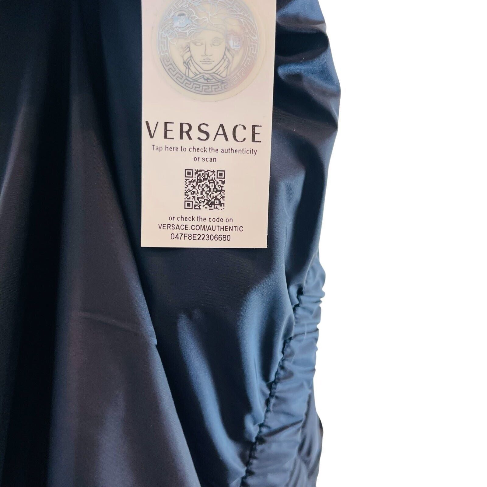 Versace Versace Logo Nylon Windbreaker Jacket Size US S / EU 44-46 / 1 - 5 Thumbnail