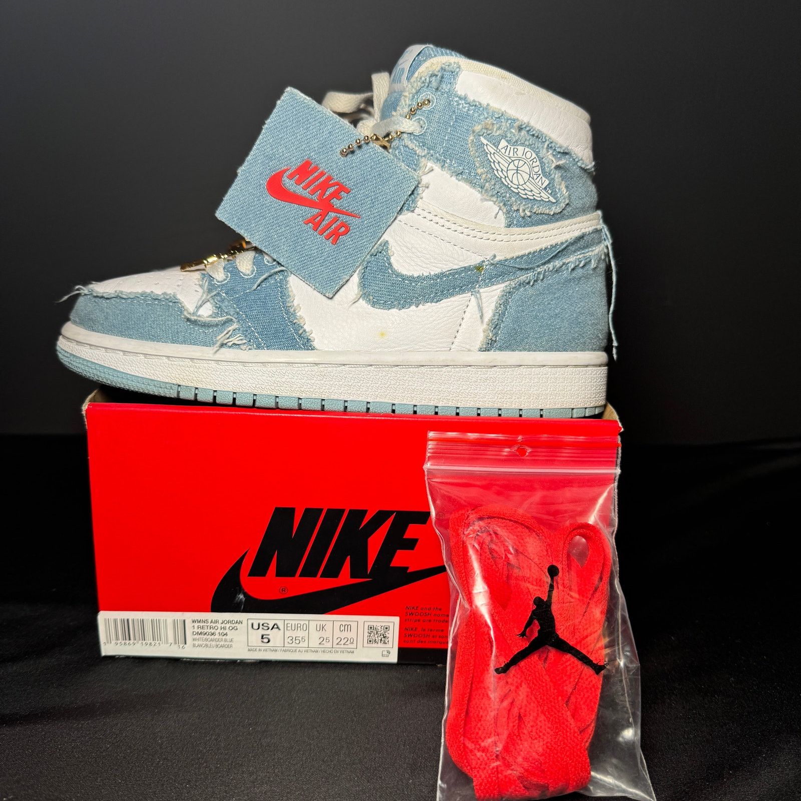 Jordan Brand × Nike Size 5 - Wmns Air Jordan 1 Retro High OG Denim Women's Shoes Size US 5 / IT 35 - 10 Thumbnail
