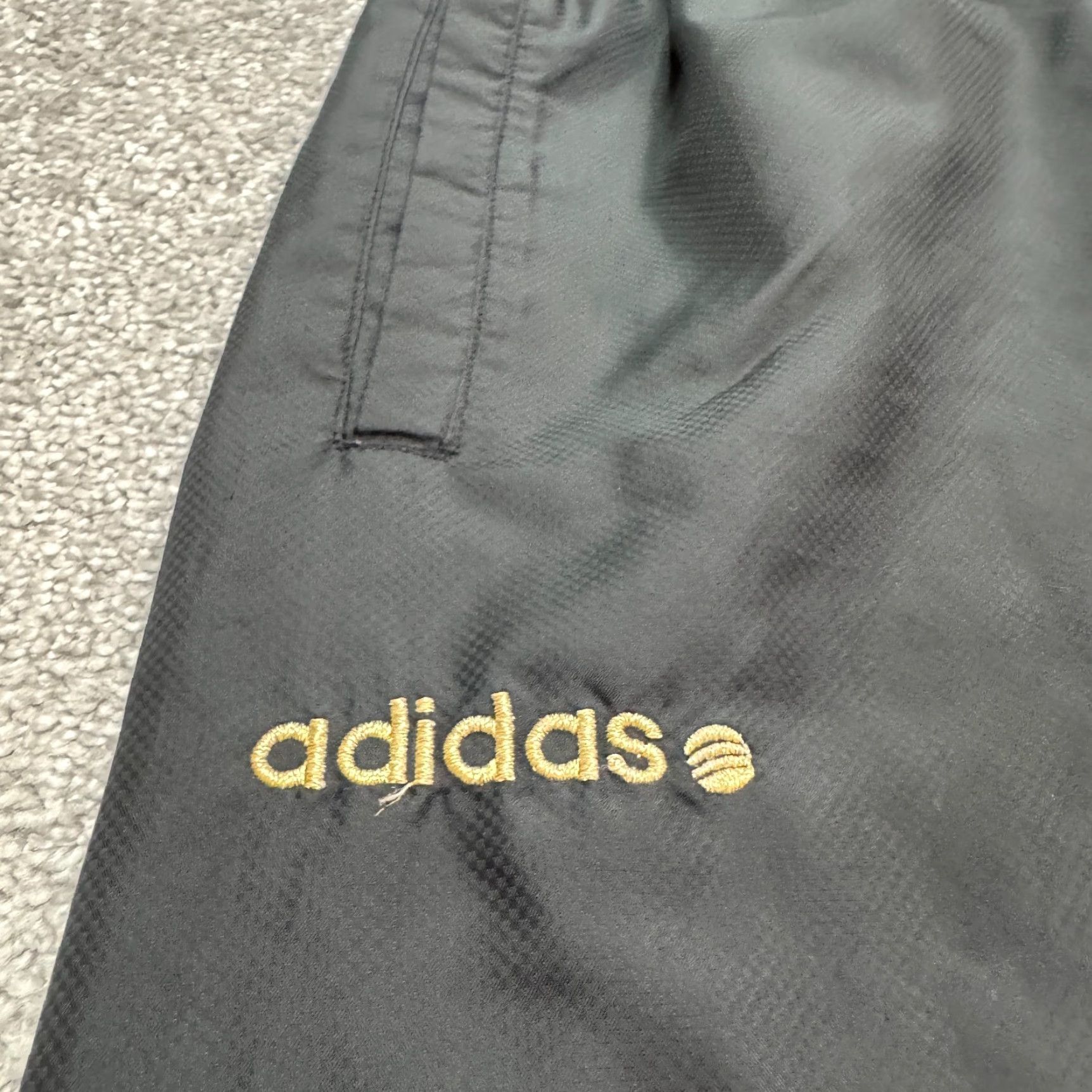 Adidas Adidas Neo Graphic Track Pants Mens Medium Black Gold Lightweight Activewear Size US 31 - 5 Thumbnail