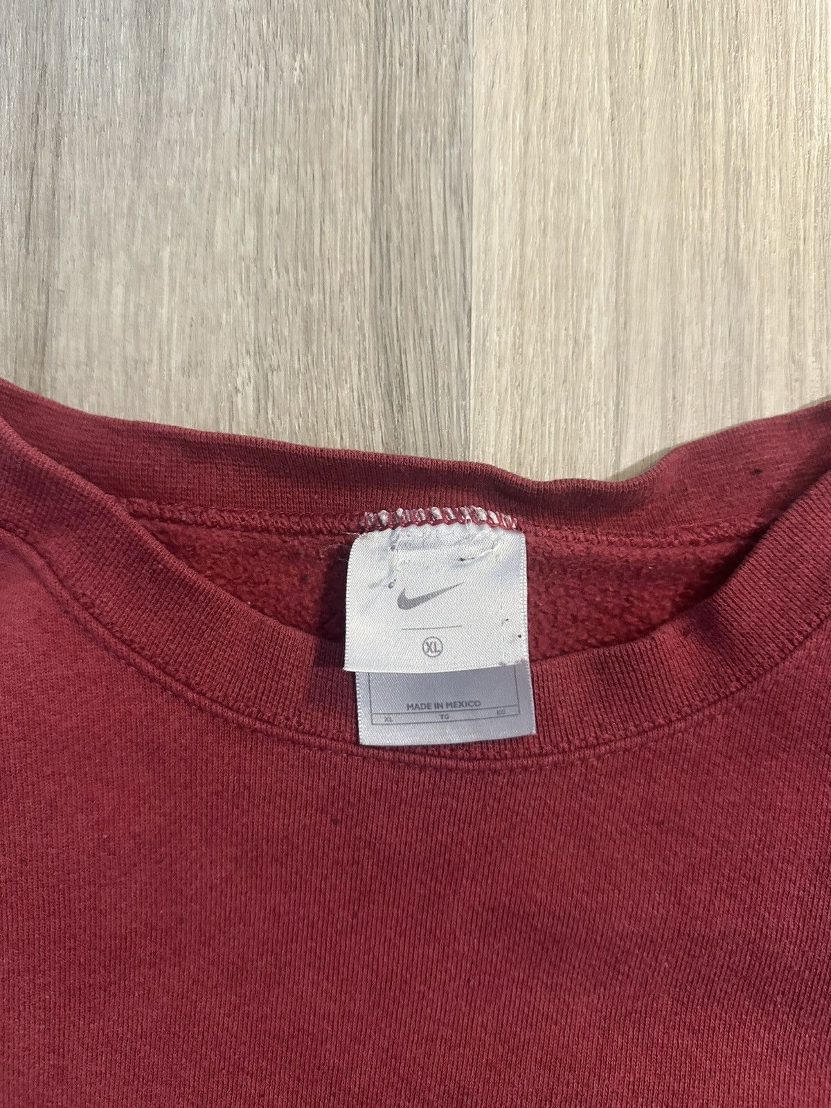 Nike Vintage Nike Red Crewneck Sweatshirt Size US XL / EU 56 / 4 - 3 Thumbnail