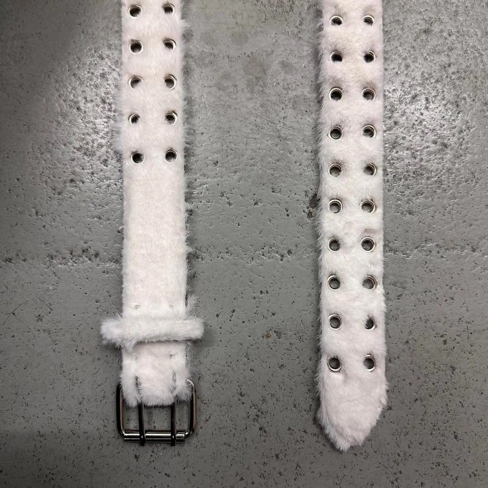Other White fur belt vintage 2000s Size ONE SIZE - 2 Thumbnail