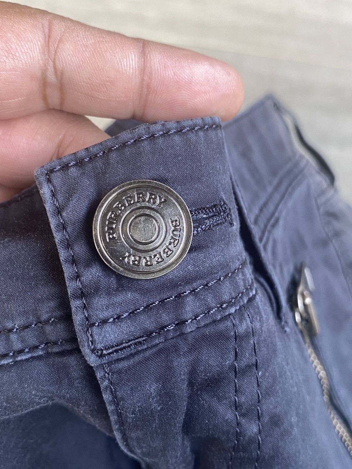 Burberry RARE❗️Burberry London Cargo Pant Size 28" / US 6 / IT 42 - 15 Thumbnail