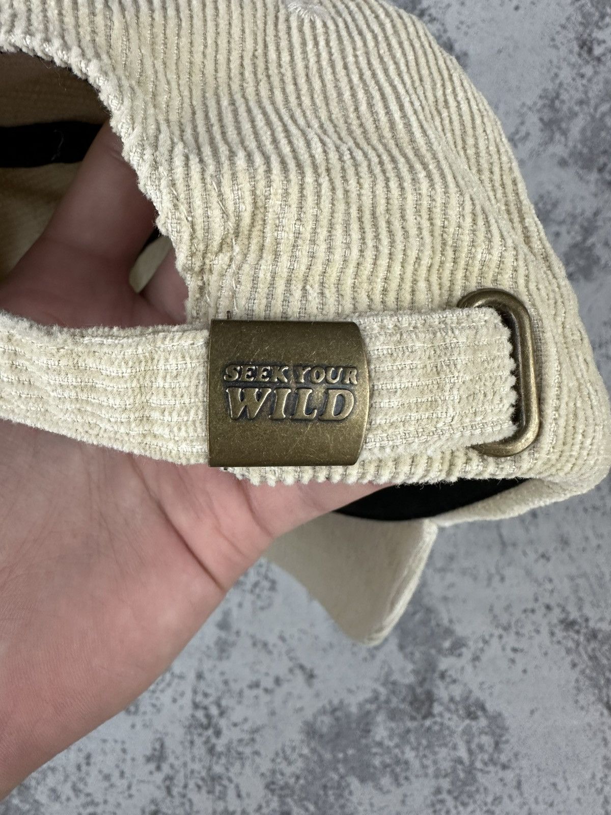 Fera Fera Corduroy Cream Cap Seek Your Wild Vintage Y2K Size ONE SIZE - 3 Thumbnail