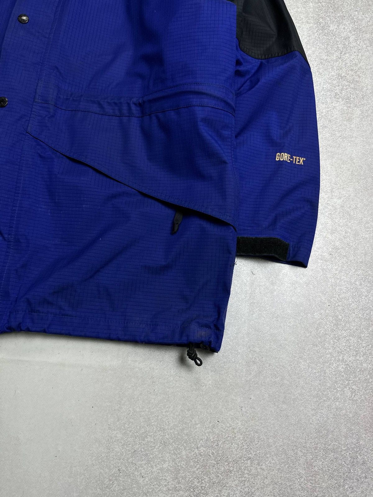 The North Face Vintage The North Face Gore-tex Waterproof Rare Jacket Gorp Size US XL / EU 56 / 4 - 3 Thumbnail