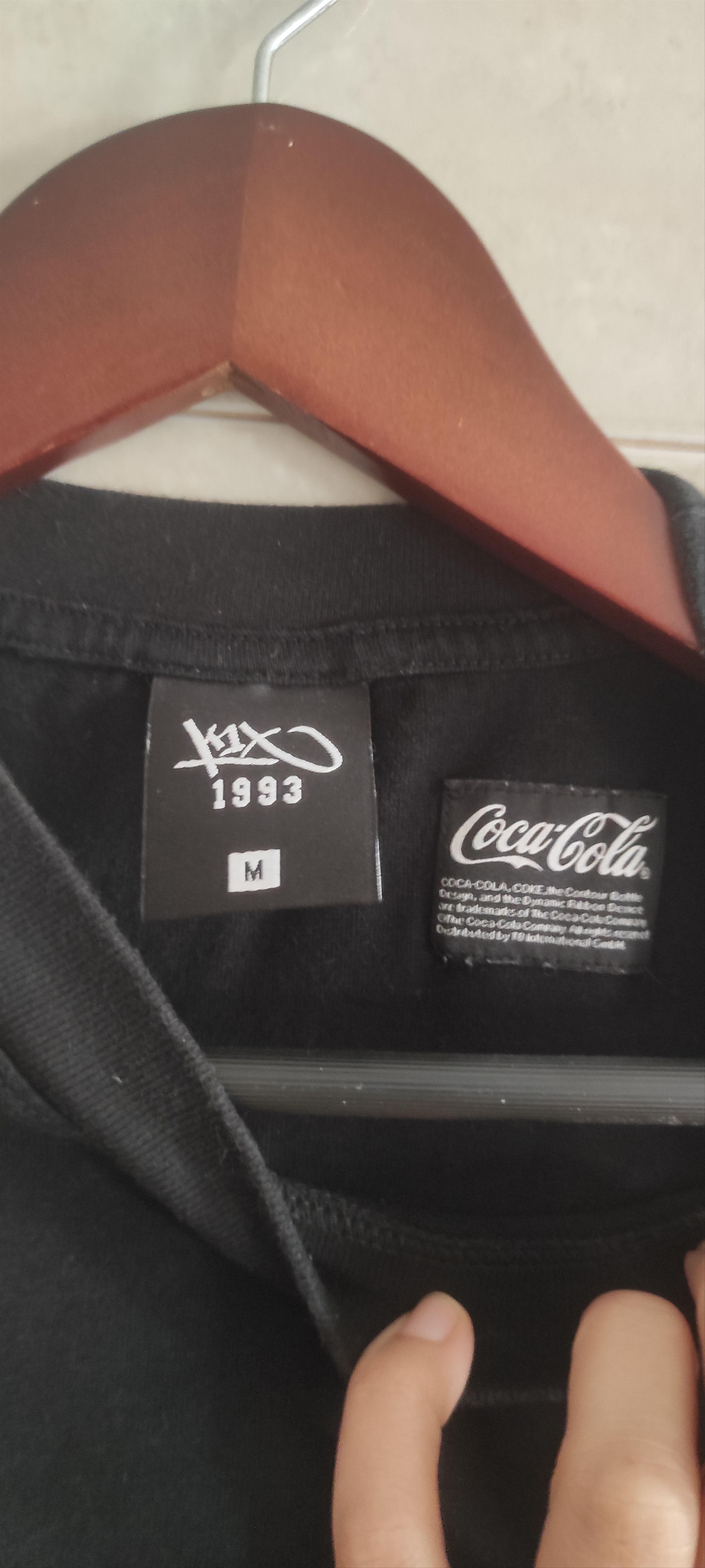 K1X VTG K1X Coca-Cola 1993 Santa Claus Graphic T-Shirt Size US M / EU 48-50 / 2 - 10 Thumbnail