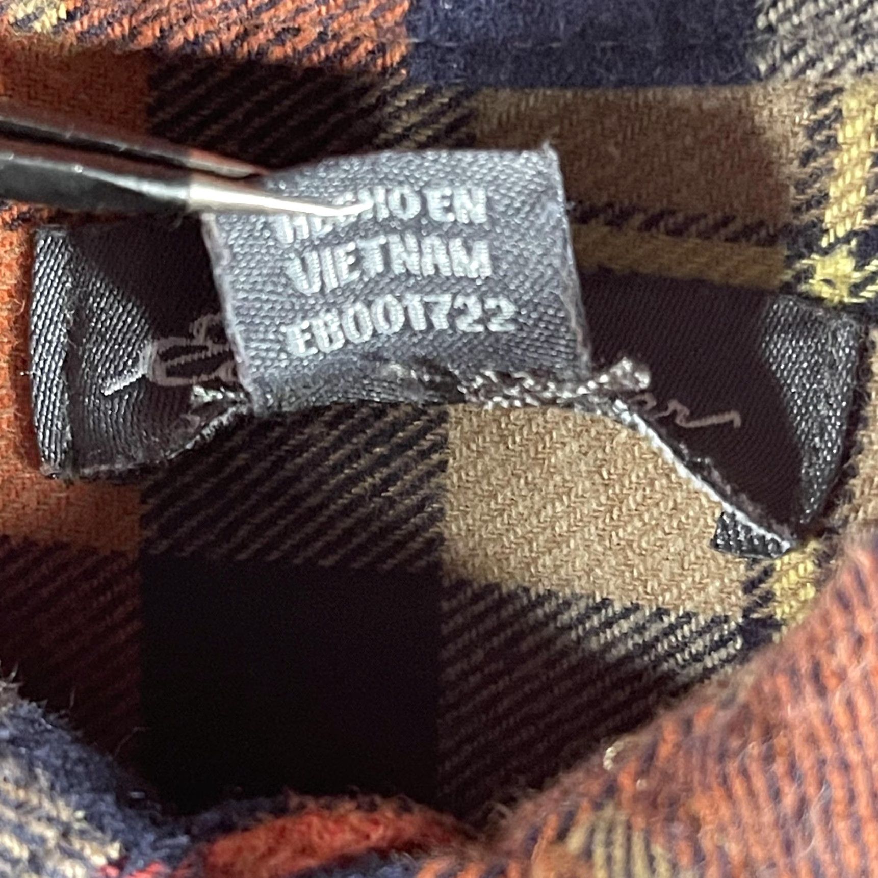 Eddie Bauer VINTAGE Eddie Bauer Shirt Mens 2XL Orange Navy Plaid Flannel Button Down E8001723 Size US XXL / EU 58 / 5 - 5 Thumbnail