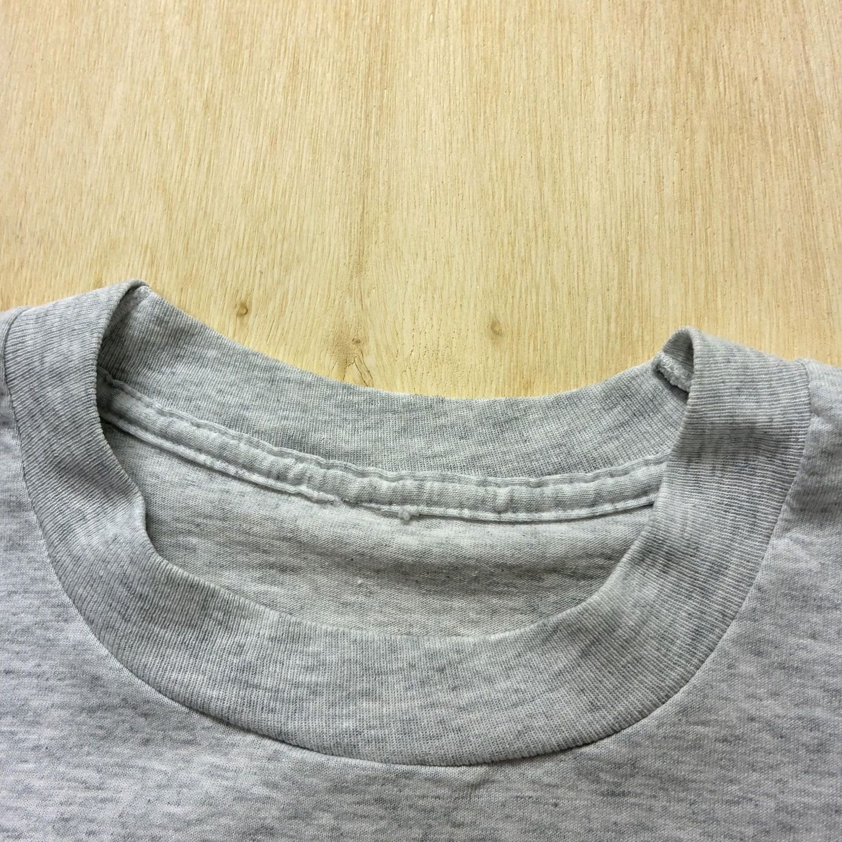 Vintage VINTAGE Sew Glad Homespun At Heart Shirt Mens XL Gray Sewing Crafts Tee T-Shirt Size US XL / EU 56 / 4 - 4 Thumbnail