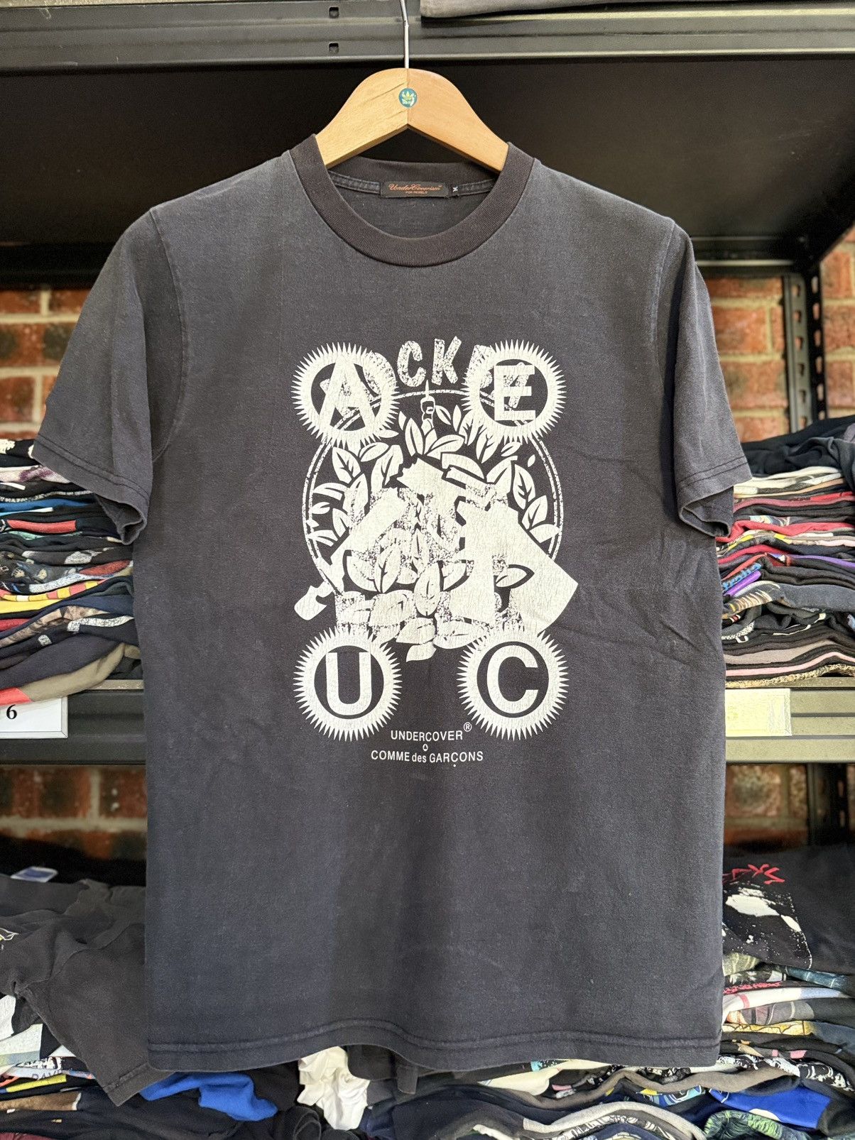 Comme des Garcons × Undercover Thrashed Undercover X Comme Des Carcons Faded Japan Tee Size US M / EU 48-50 / 2 - 1 Thumbnail