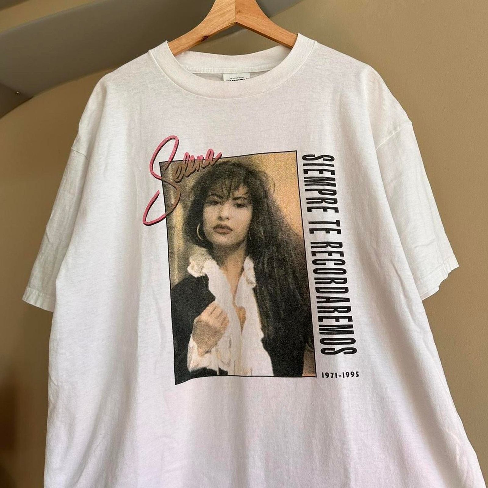 Band Tees Vintage 1995 Selena Shirt Size US XL / EU 56 / 4 - 2 Thumbnail