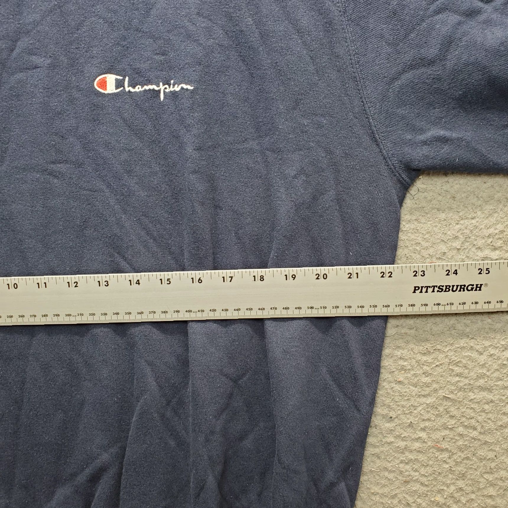 Champion Champion Sweatshirt Mens XXL Navy Embroidered Logo Crew Neck Lined Rib Hem Cotton Vintage: No, Pullover, 2XL, Regular Fit, Outdoor Gym & Training Size US XXL / EU 58 / 5 - 4 Thumbnail