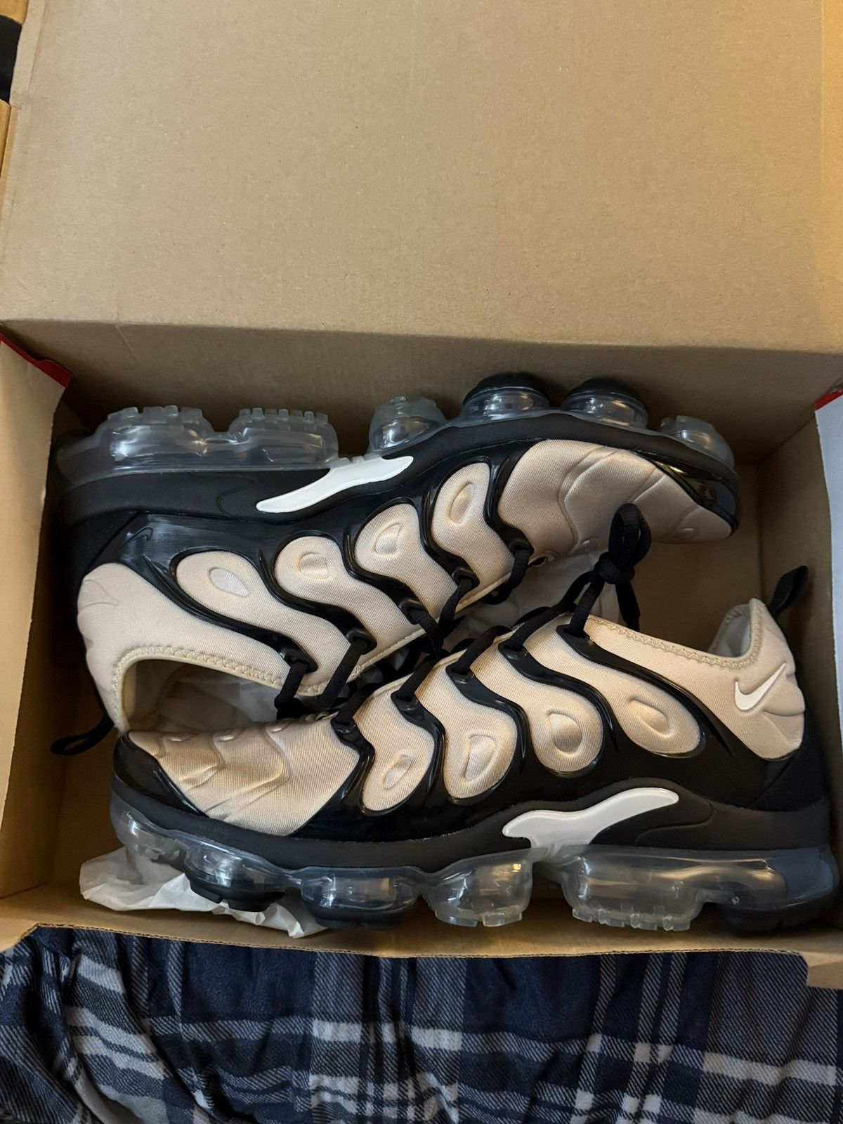 Nike Nike Vapormax Plus Size 12 NIB Size US 12 / EU 45 - 6 Thumbnail