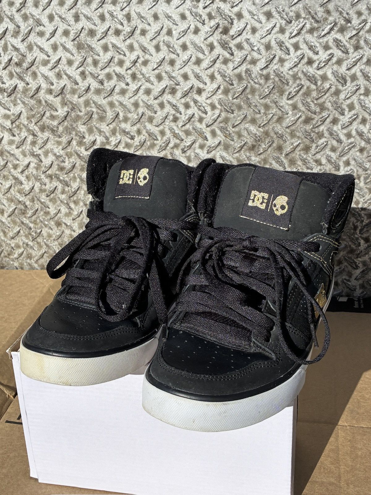 DC Y2K Skull Candy DC Skate Shoes High Tops Sneakers Vintage 8 Size US 8 / EU 41 - 8 Thumbnail