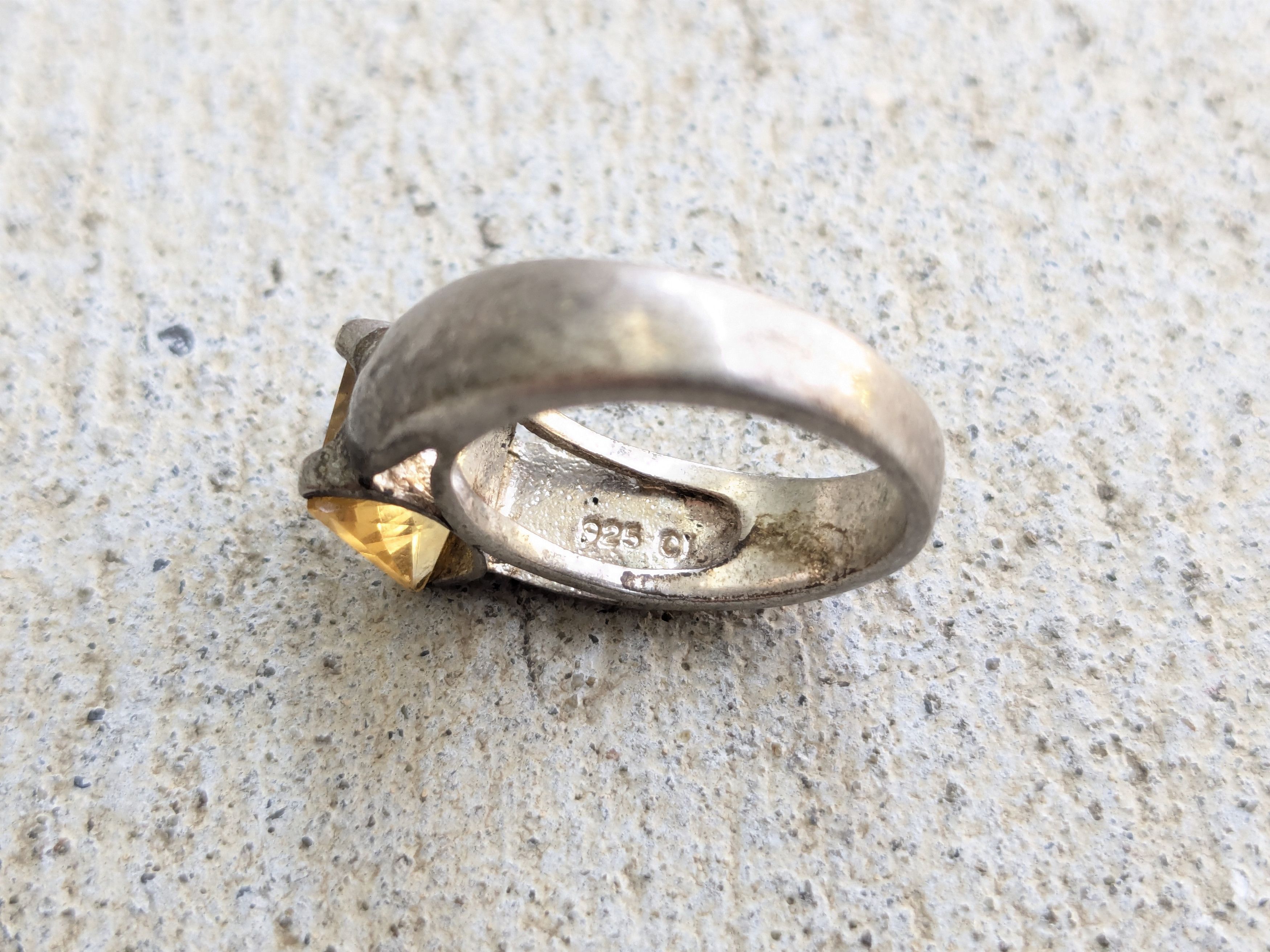 Jewelry Sterling Silver Ring Yellow Citrine Square Faceted 6 Band Size ONE SIZE - 10 Thumbnail