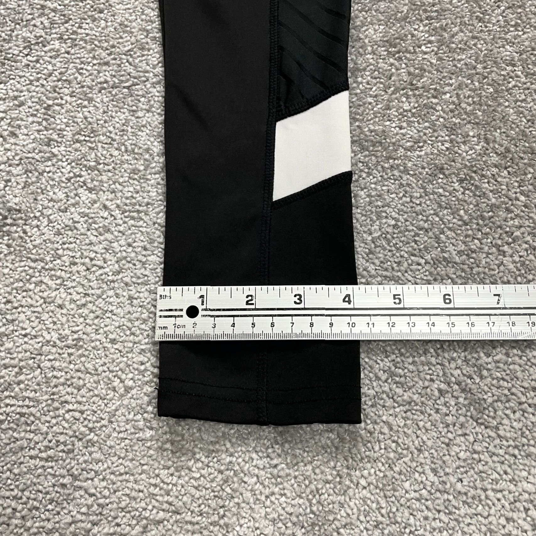 Shein VINTAGE SheIn Compression Leggings Womens S Black Pockets Athletic Gym Active 24x26 Size 28" / US 6 / IT 42 - 7 Thumbnail