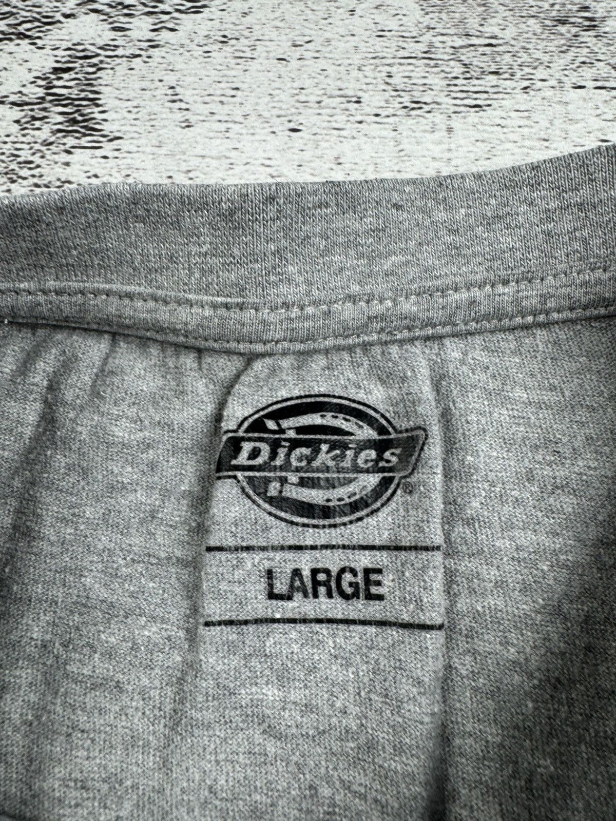 Dickies Vintage 90S Dickies Large Skate Rap Gray Merch Jersey Hip Hop USA Tee T Shirt Size US L / EU 52-54 / 3 - 9 Thumbnail