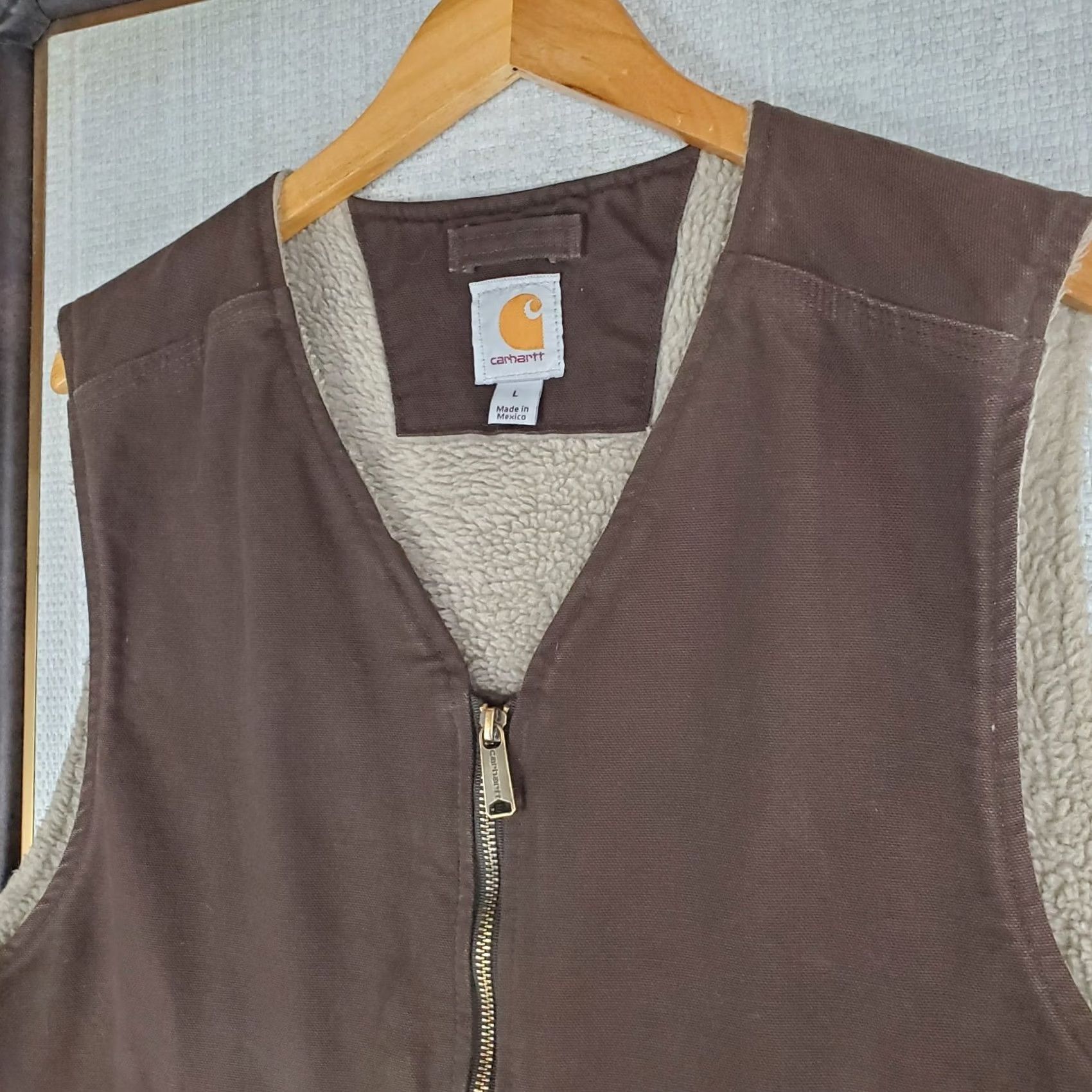 Carhartt Carhartt Large Brown Mens Vest - Sherpa Lining - Full Zip Size US L / EU 52-54 / 3 - 5 Thumbnail