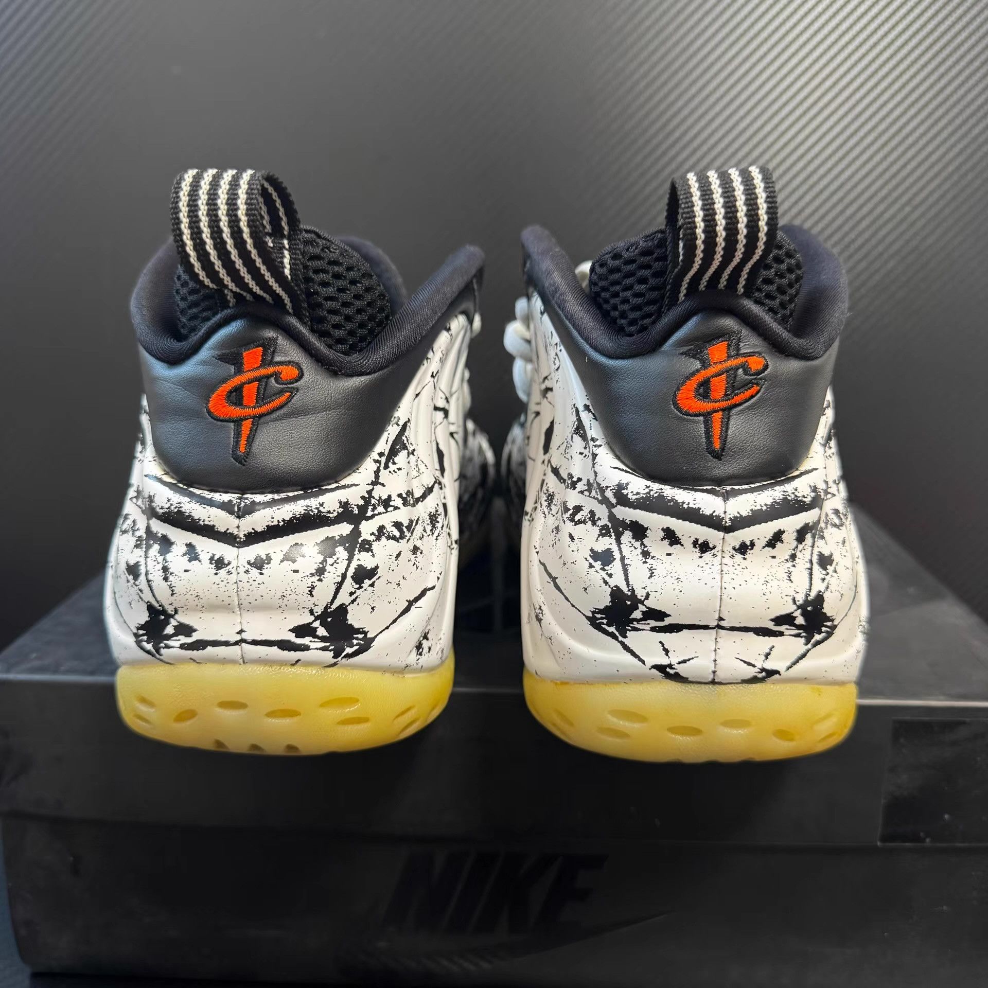 Nike Nike Foamposite One Q11 Size US 8 / EU 41 - 3 Thumbnail