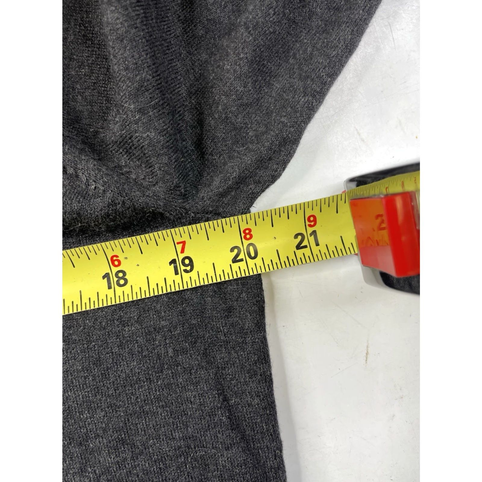 Quince Quince Lightweight Organic Cotton Cashmere V Neck Sweater Womens L Gray Pullover Knit Regular Size L / US 10 / IT 46 - 5 Thumbnail