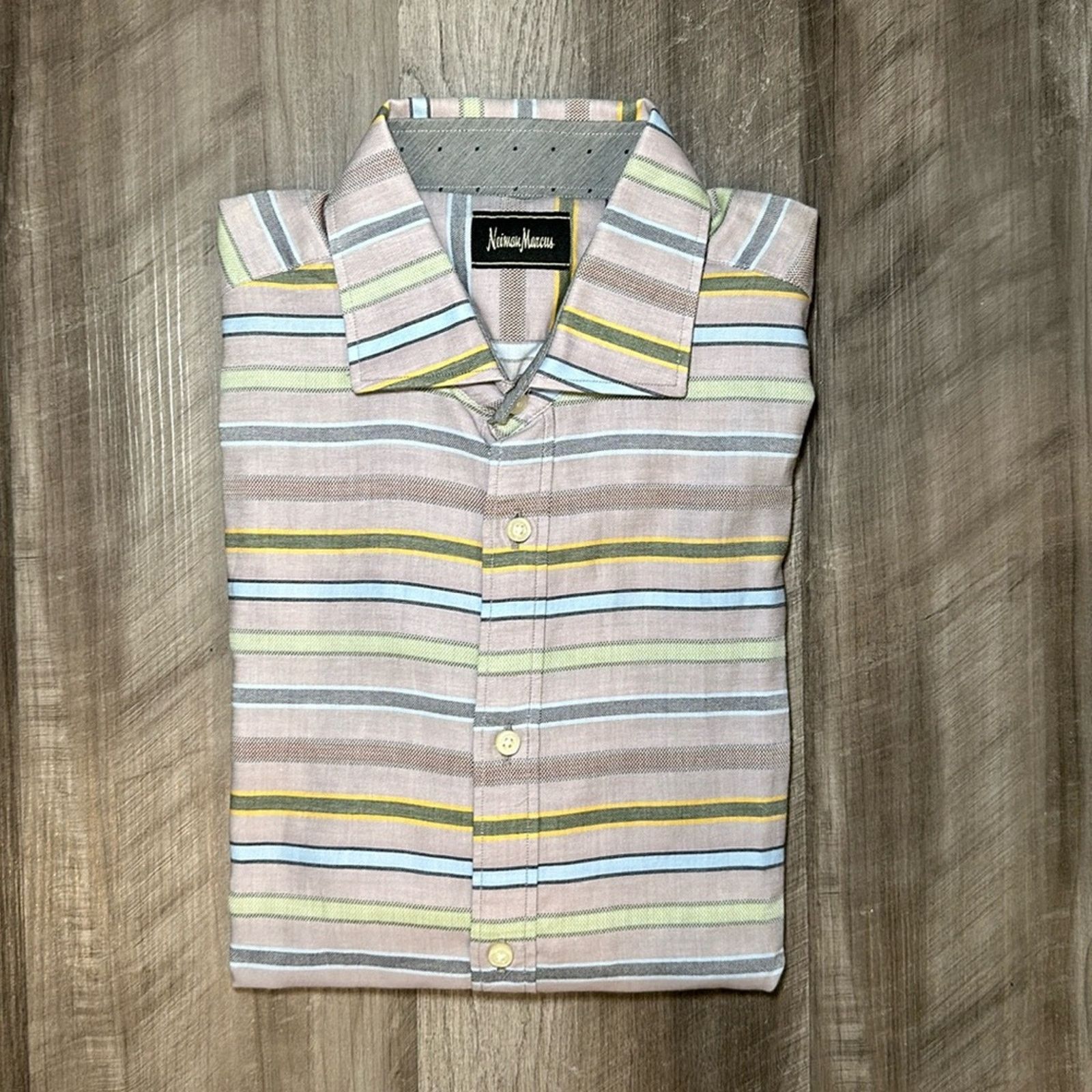 Neiman Marcus Neiman Marcus Long Sleeve Button Down - Medium Size US M / EU 48-50 / 2 - 1 Thumbnail