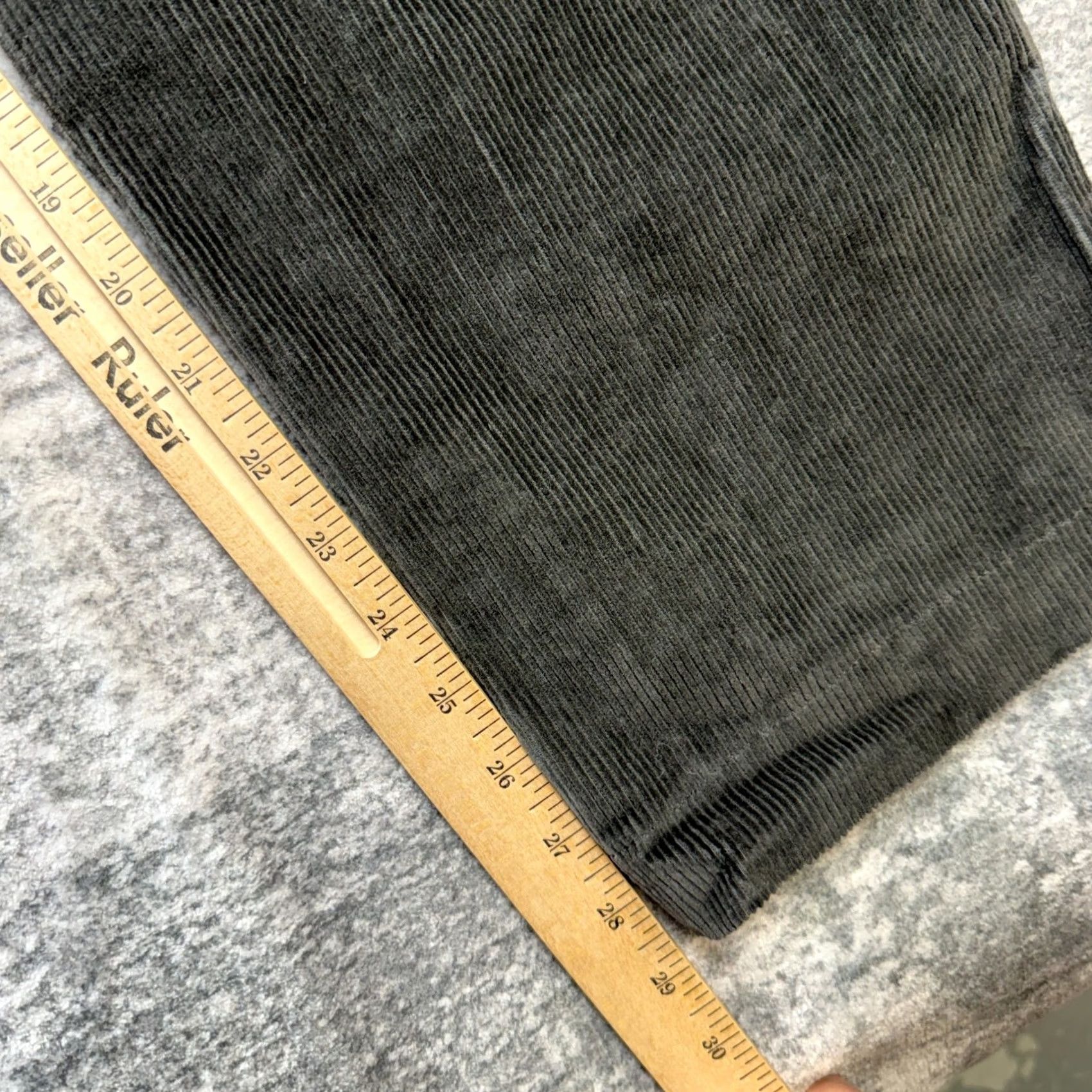 Vintage L.L. Bean Pants Men 34x30 Charcoal Gray Corduroy Stretch Flat Front Chino Pockets Vintage No Size US 34 / EU 50 - 7 Thumbnail