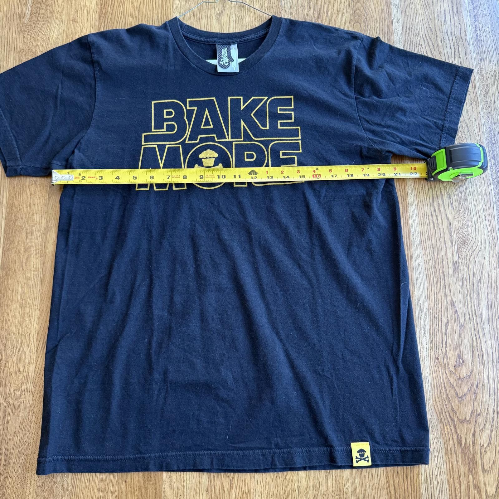 Johnny Cupcakes Johnny Cupcakes Bake More Star Wars Size Large Vintage Vault Size US L / EU 52-54 / 3 - 2 Thumbnail