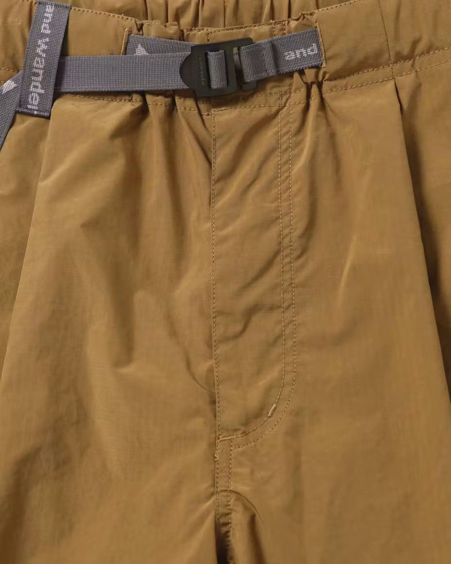 And Wander Oversized Cargo Shorts (tagged XL) Size US 34 / EU 50 - 2 Thumbnail
