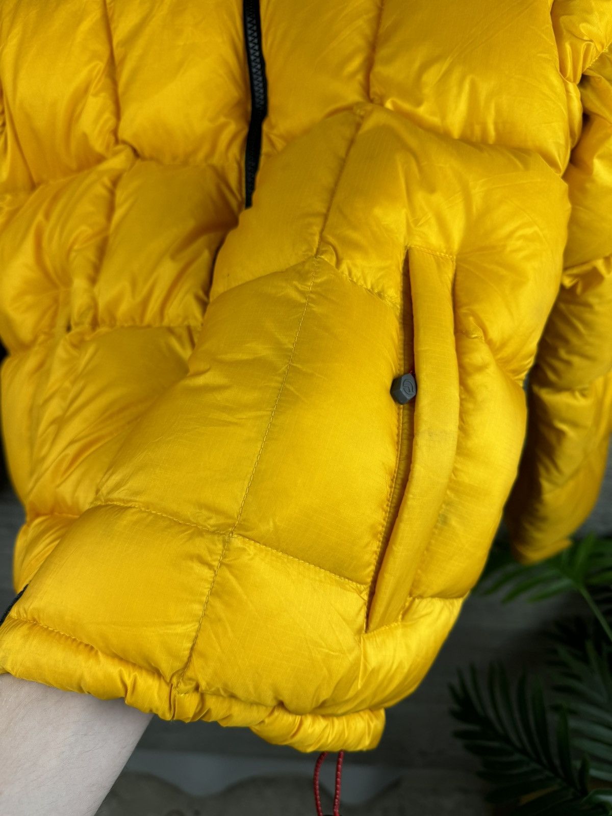 The North Face THE NORTH FACE 800 SUMMIT SERIES VINTAGE SIZE S Size US XS / EU 42 / 0 - 23 Thumbnail