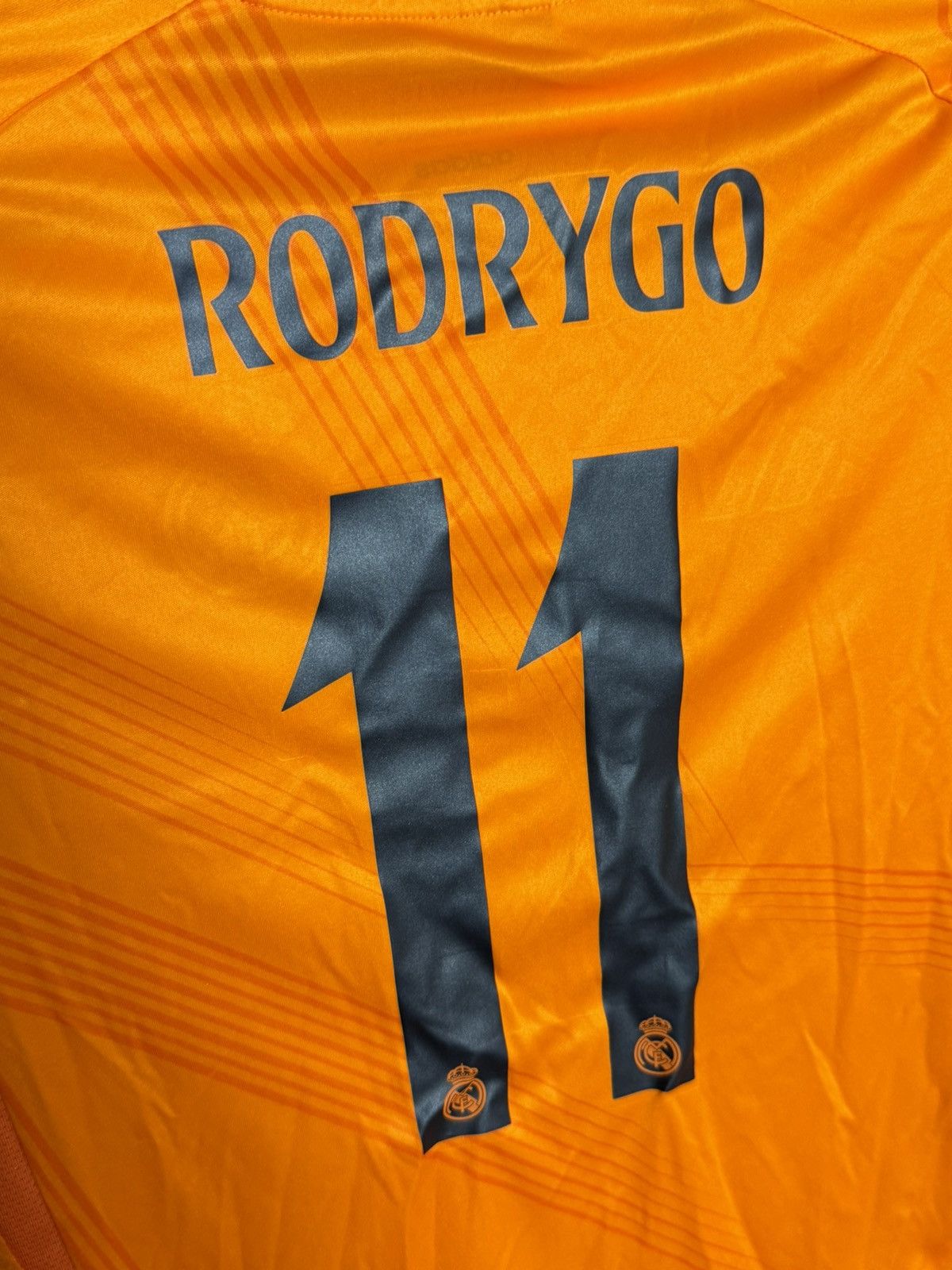 Adidas KIDS New Real Madrid 24/25 Away Rodrygo Football Jersey Size US XS / EU 42 / 0 - 3 Thumbnail