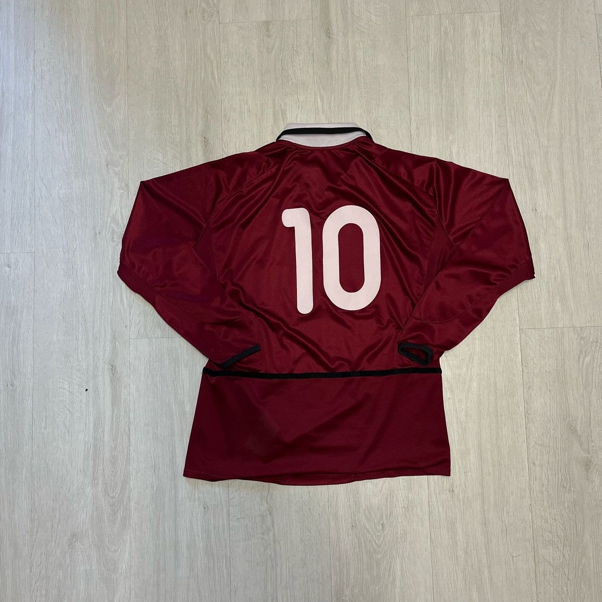 Nike Nike vintage 2003/2004 Sparta Praha longsleeve player issue Size US S / EU 44-46 / 1 - 3 Thumbnail