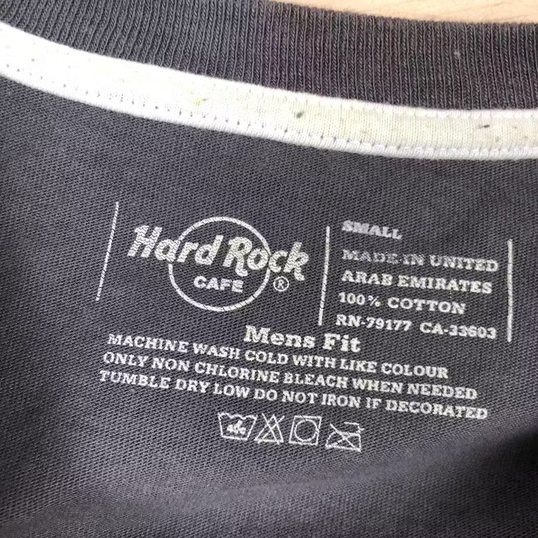 Band Tees × Hard Rock Cafe × Vintage Mens Vintage 90s T Shirt Hard Rock Cafe Malta Size S Size US S / EU 44-46 / 1 - 3 Thumbnail