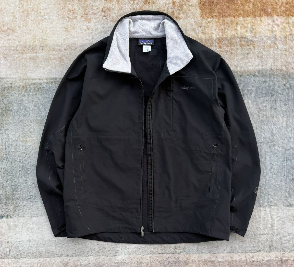 Patagonia 00s Patagonia Figure 4 Jacket Nylon Jacket Black Size US M / EU 48-50 / 2 - 1 Thumbnail